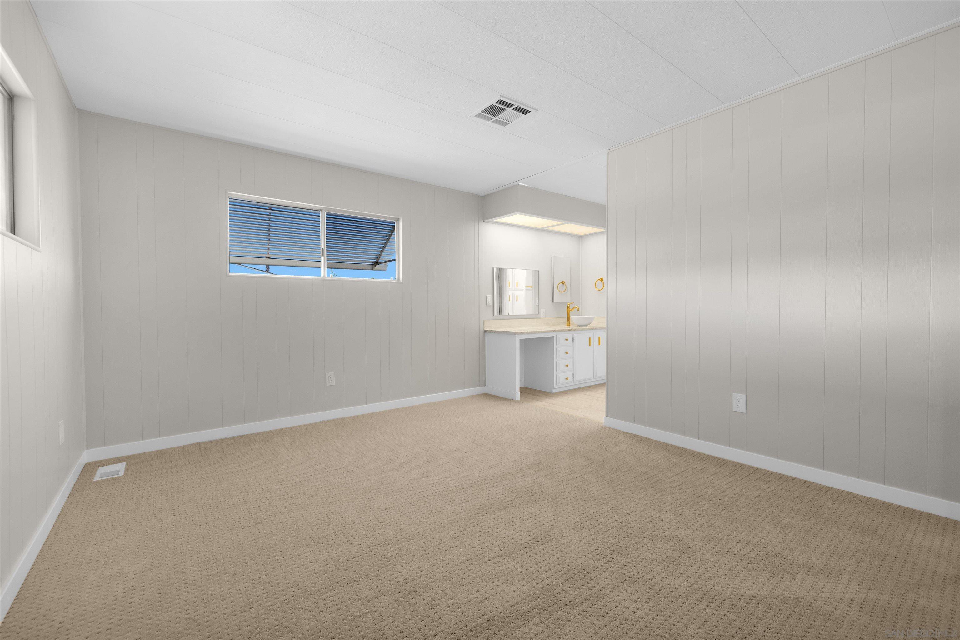 Detail Gallery Image 16 of 28 For 1440 S Orange Ave  105, El Cajon,  CA 92020 - 2 Beds | 2 Baths