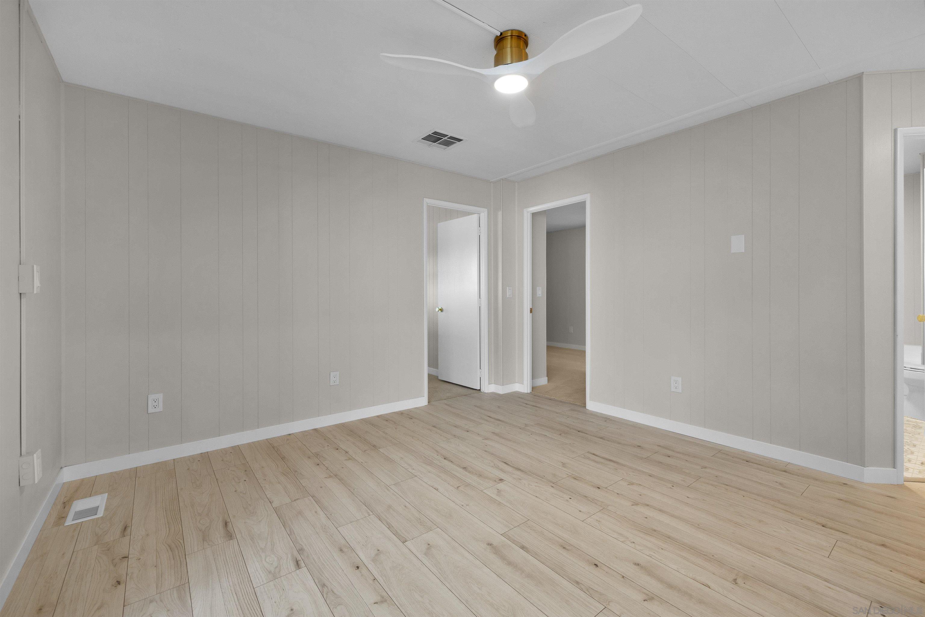 Detail Gallery Image 5 of 28 For 1440 S Orange Ave  105, El Cajon,  CA 92020 - 2 Beds | 2 Baths