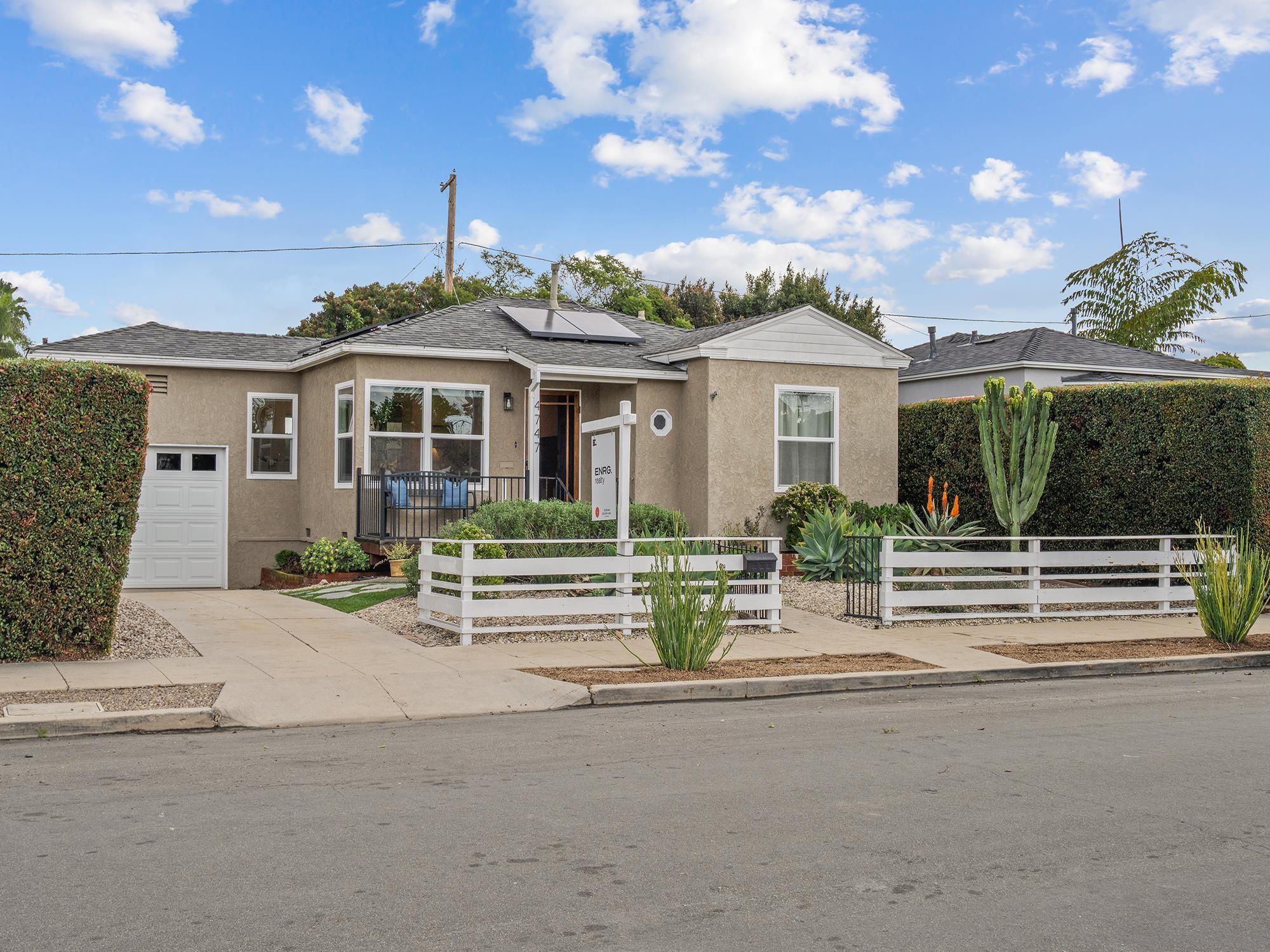 Detail Gallery Image 2 of 36 For 4747  Lenore Dr, San Diego,  CA 92115 - 3 Beds | 2 Baths