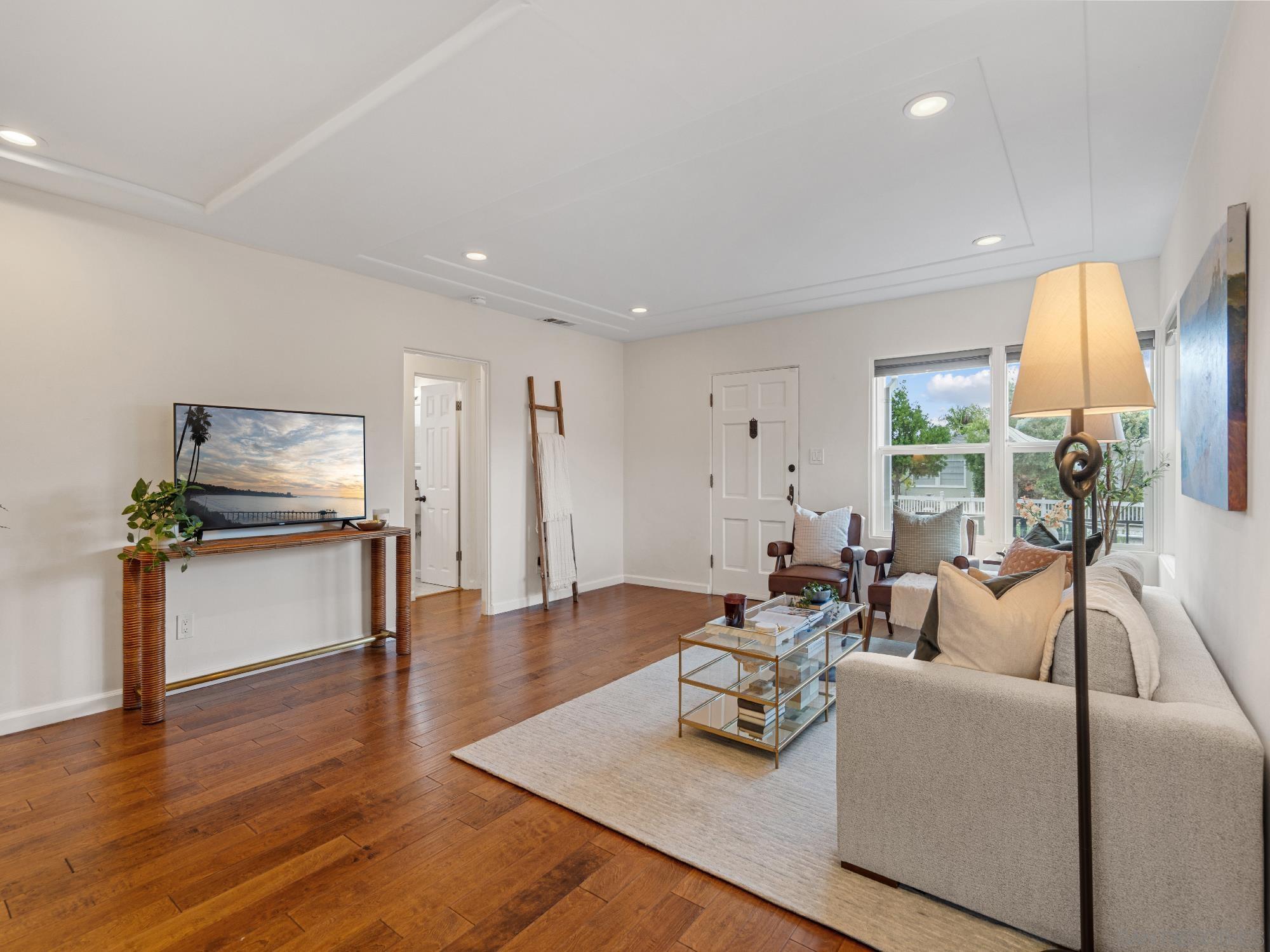 Detail Gallery Image 8 of 36 For 4747  Lenore Dr, San Diego,  CA 92115 - 3 Beds | 2 Baths