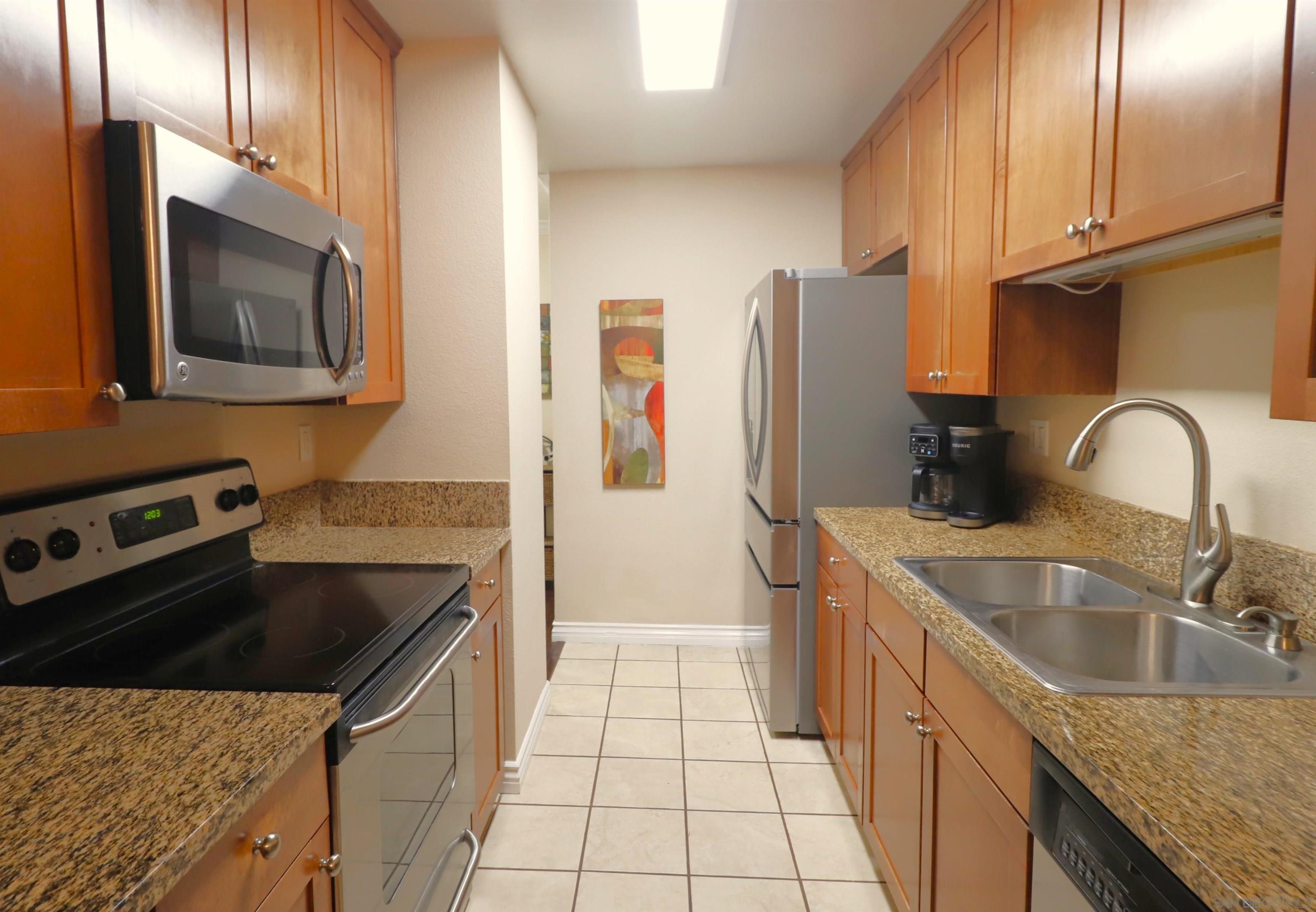 Detail Gallery Image 6 of 21 For 13343  Rancho Penasquitos Blvd  #B105,  San Diego,  CA 92129 - 2 Beds | 2 Baths