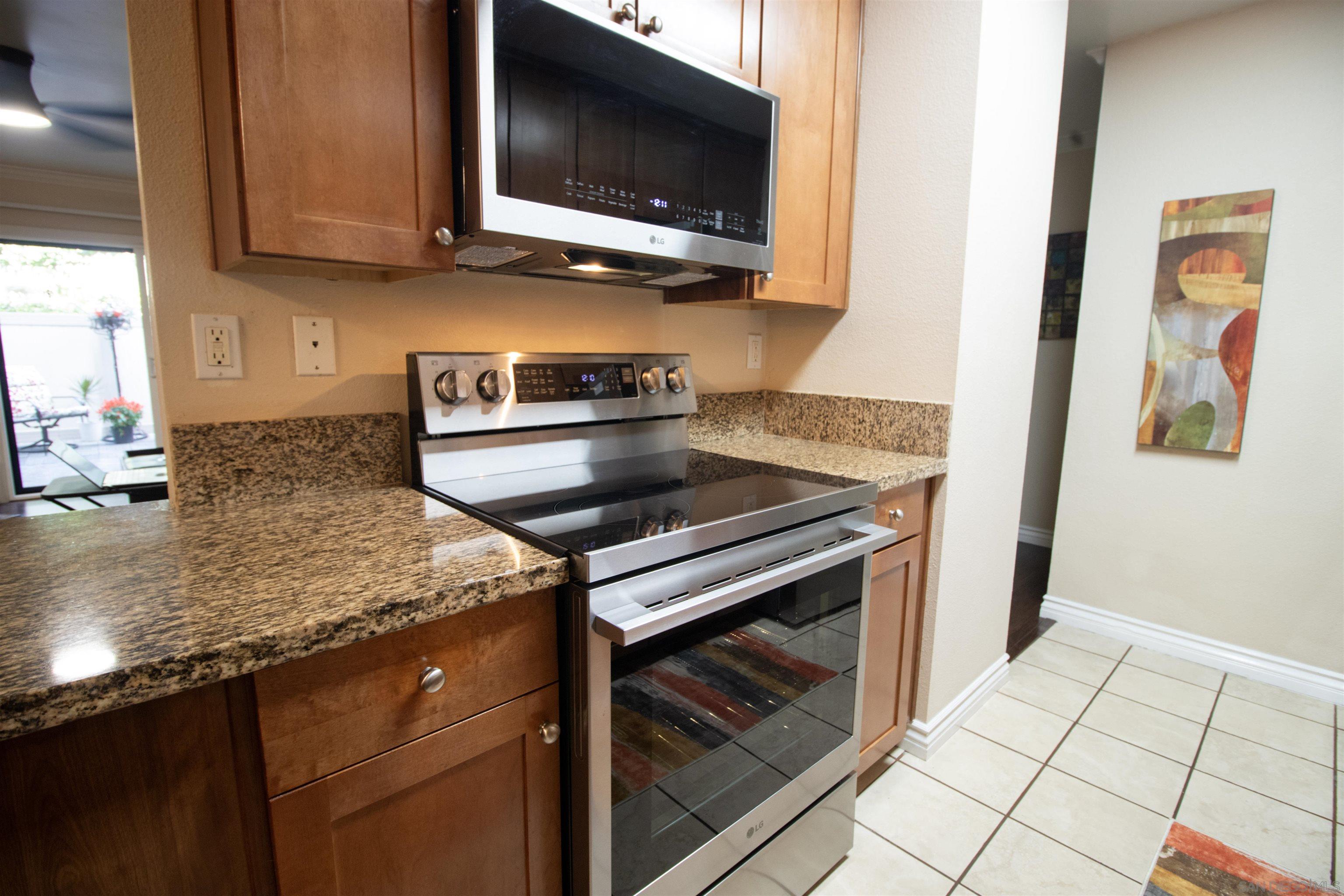 Detail Gallery Image 9 of 21 For 13343  Rancho Penasquitos Blvd  #B105,  San Diego,  CA 92129 - 2 Beds | 2 Baths