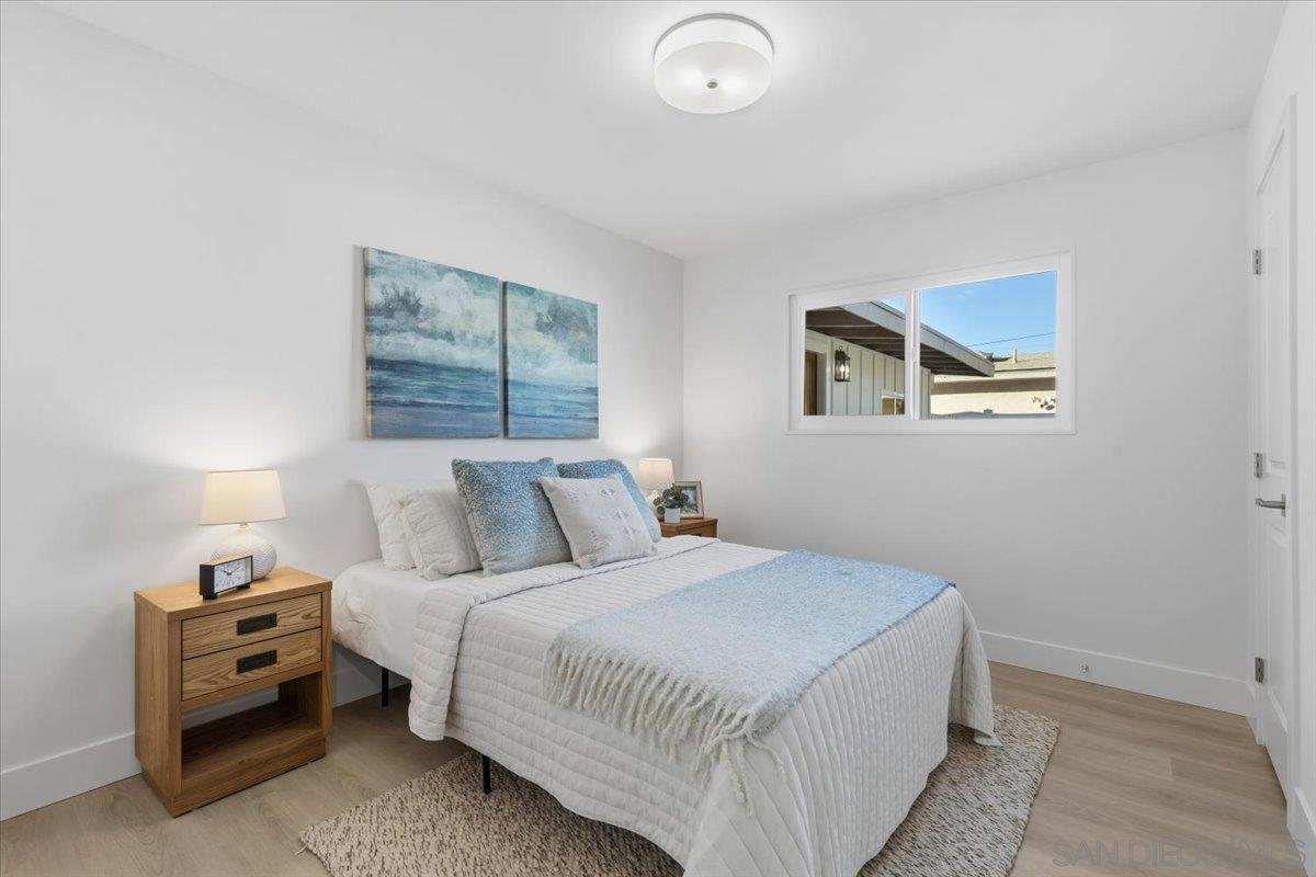 Detail Gallery Image 14 of 21 For 4970  Mable Way, San Diego,  CA 92117 - 4 Beds | 2 Baths