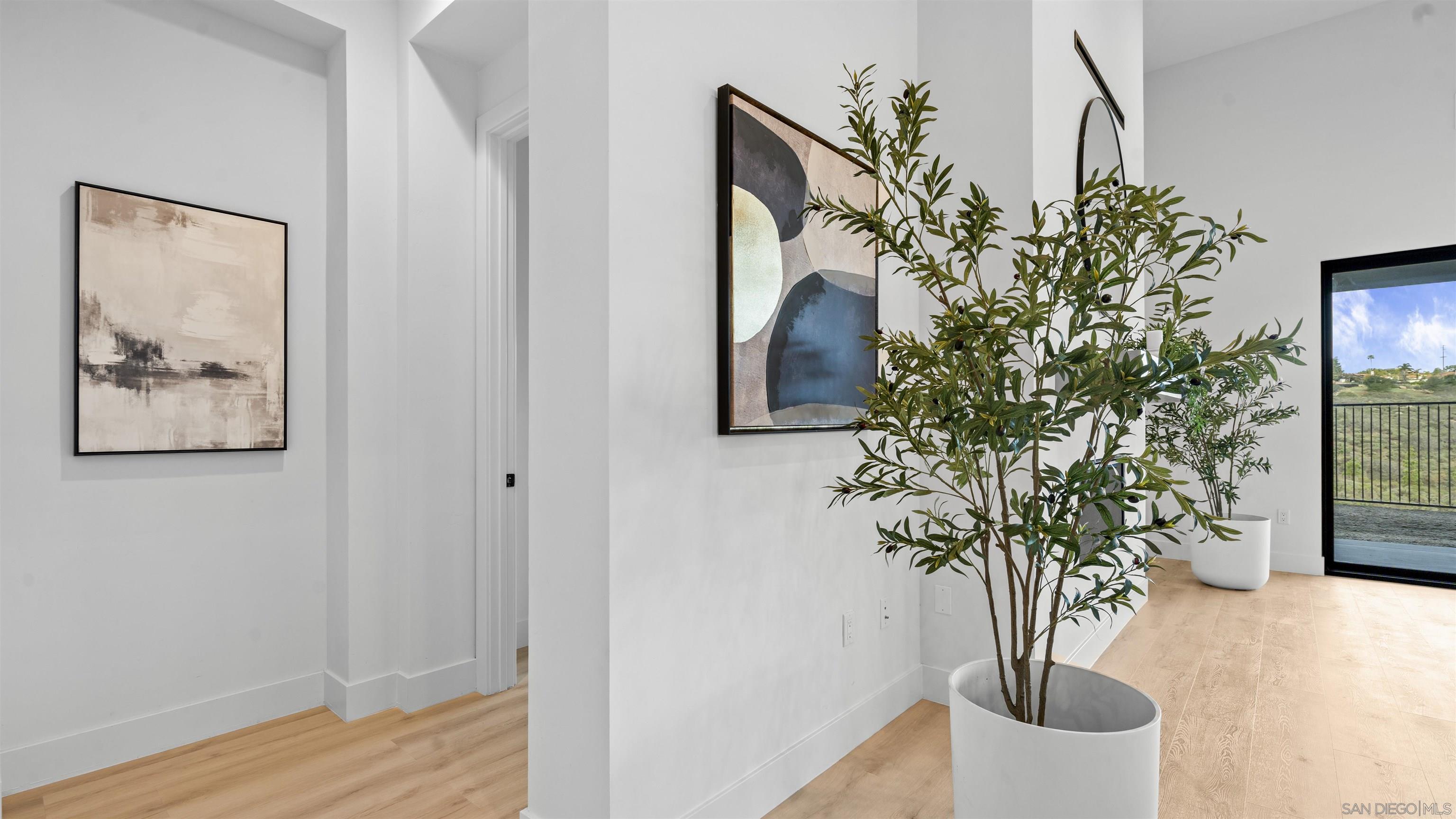 Detail Gallery Image 15 of 53 For 16925  Old Coach Rd, Poway,  CA 92064 - 6 Beds | 4/1 Baths