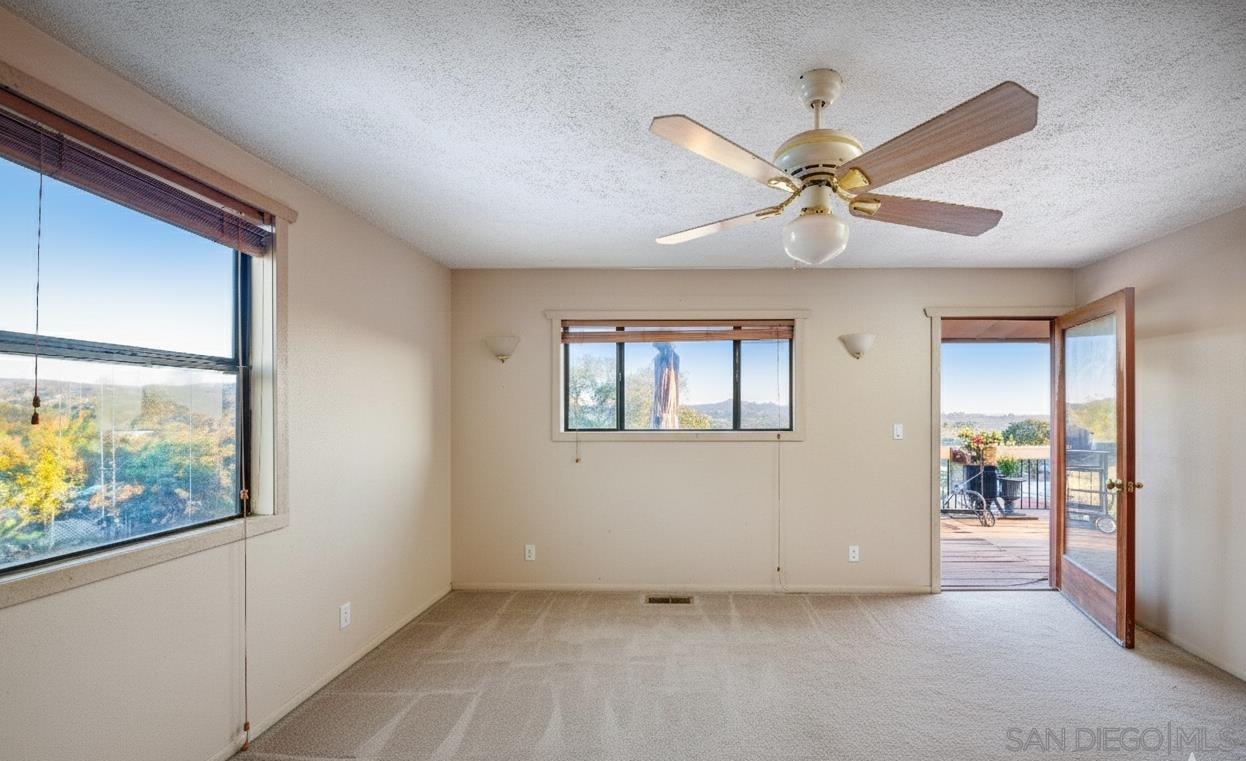 Detail Gallery Image 13 of 23 For 31141  Saddleback Rd, Valley Center,  CA 92082 - 2 Beds | 2 Baths