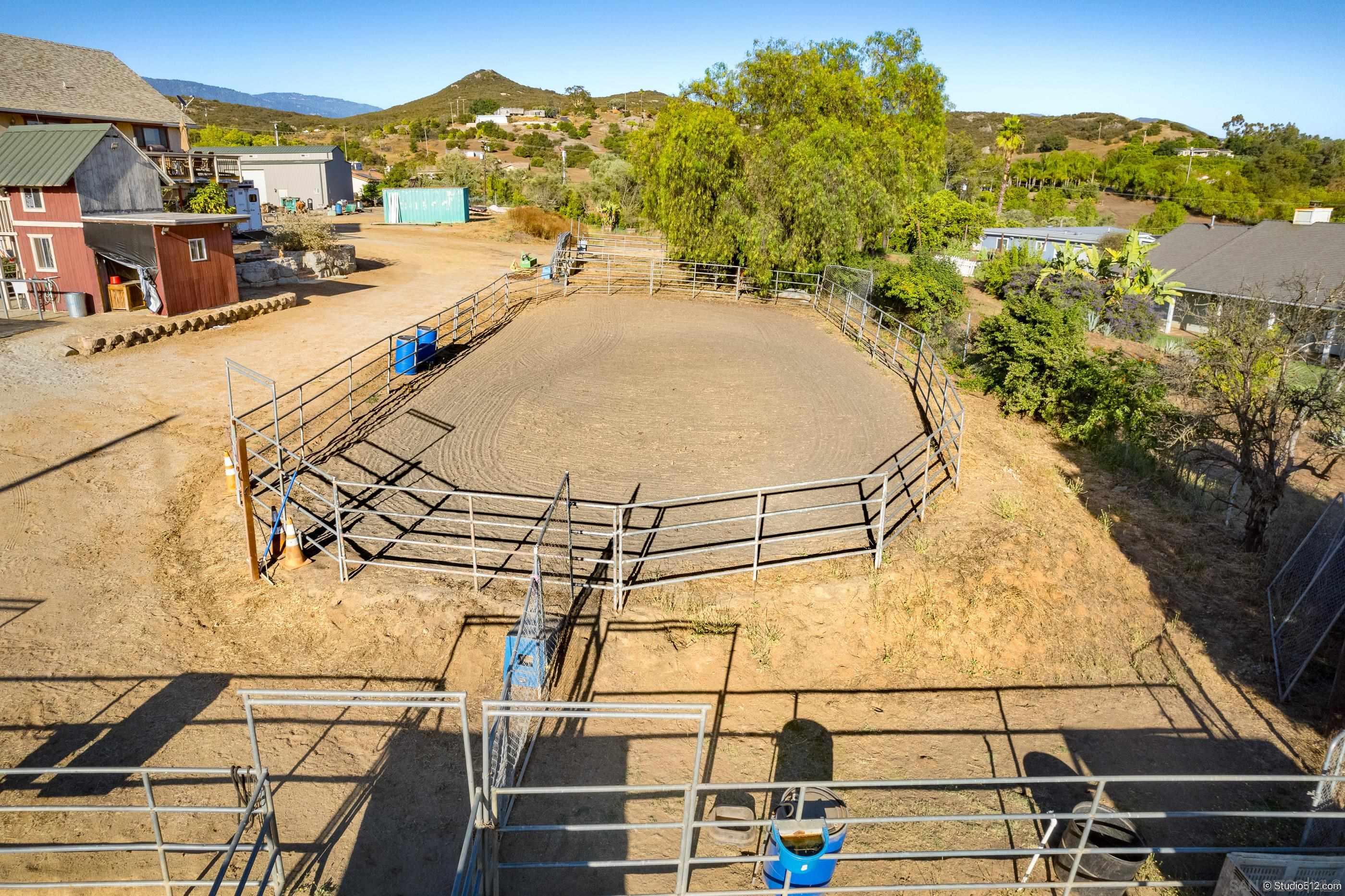 Detail Gallery Image 20 of 23 For 31141  Saddleback Rd, Valley Center,  CA 92082 - 2 Beds | 2 Baths