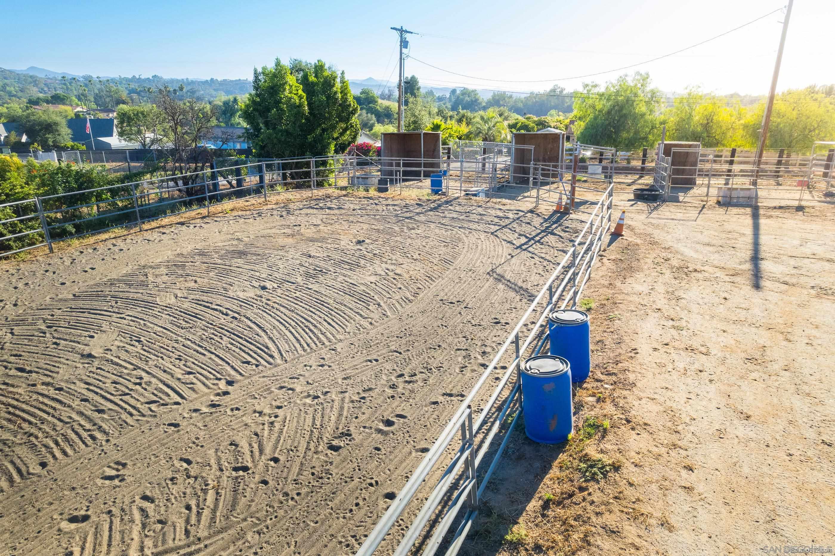 Detail Gallery Image 22 of 23 For 31141  Saddleback Rd, Valley Center,  CA 92082 - 2 Beds | 2 Baths