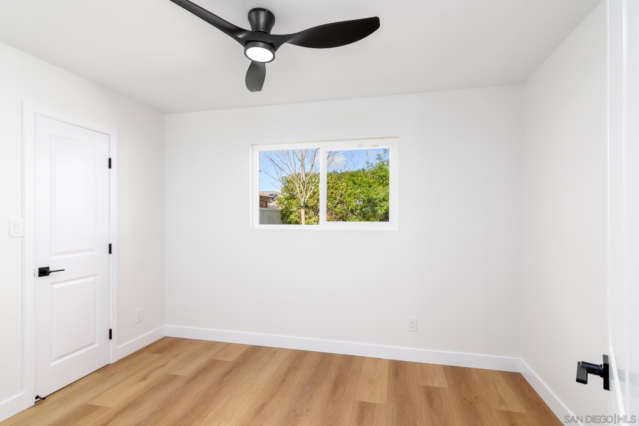 Detail Gallery Image 13 of 33 For 3036  Driscoll Drive, San Diego,  CA 92117 - 3 Beds | 2 Baths