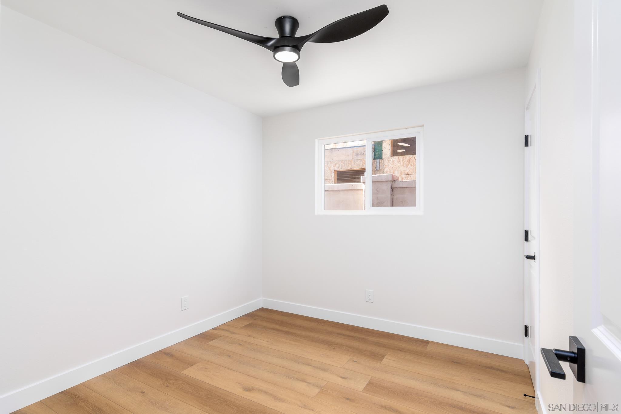 Detail Gallery Image 16 of 33 For 3036  Driscoll Drive, San Diego,  CA 92117 - 3 Beds | 2 Baths