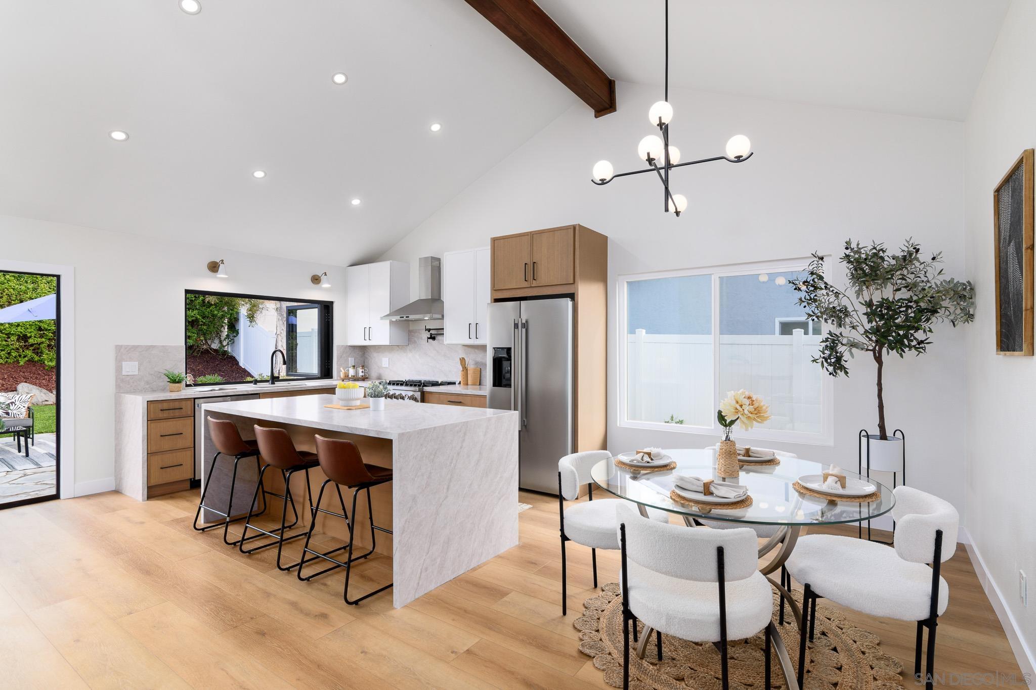 Detail Gallery Image 7 of 33 For 3036  Driscoll Drive, San Diego,  CA 92117 - 3 Beds | 2 Baths