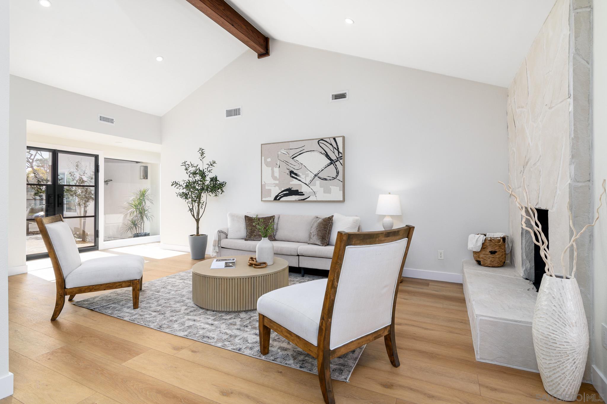 Detail Gallery Image 9 of 33 For 3036  Driscoll Drive, San Diego,  CA 92117 - 3 Beds | 2 Baths