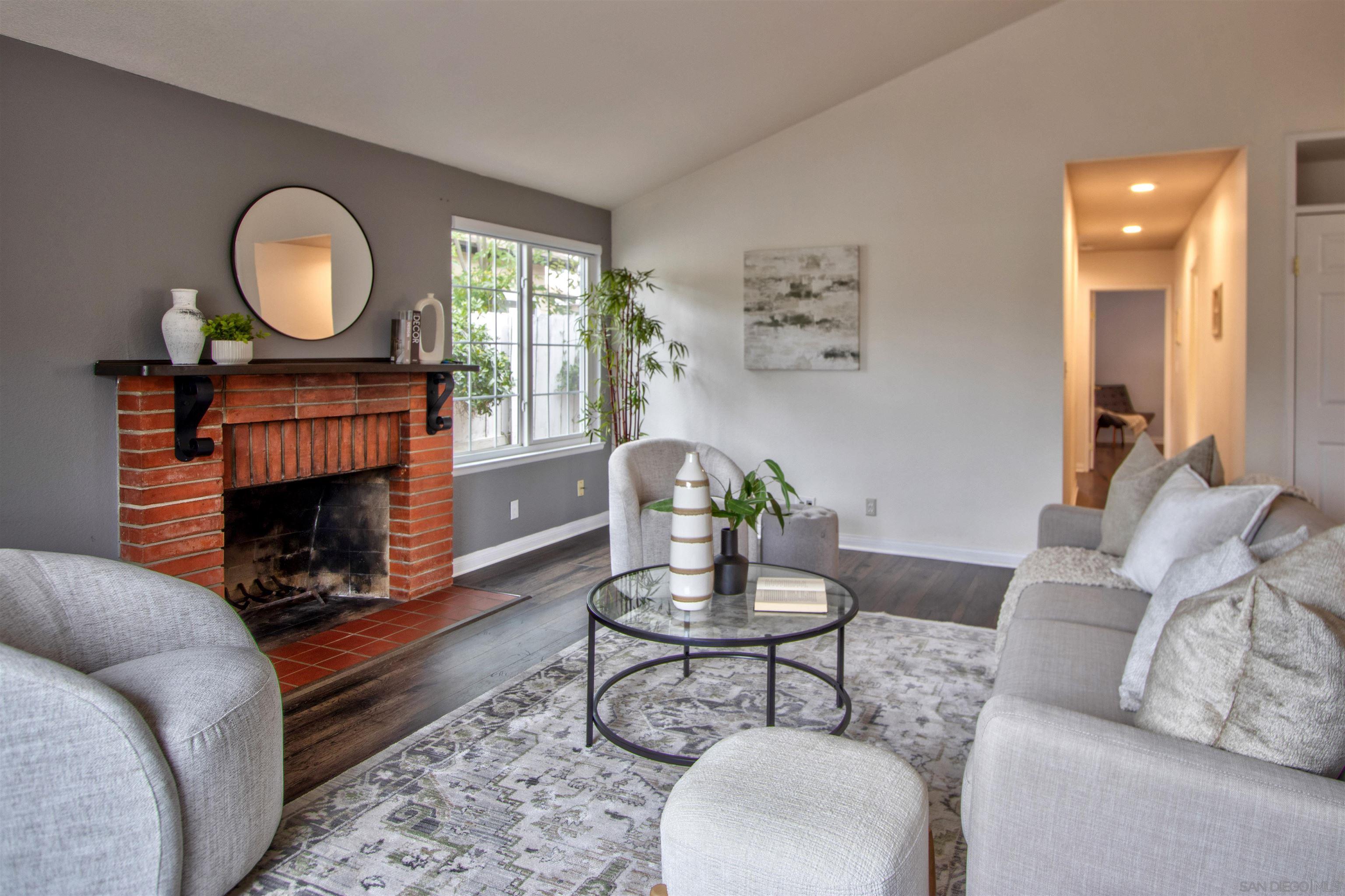 Detail Gallery Image 3 of 25 For 8450  Aries Road, San Diego,  CA 92126 - 3 Beds | 2 Baths