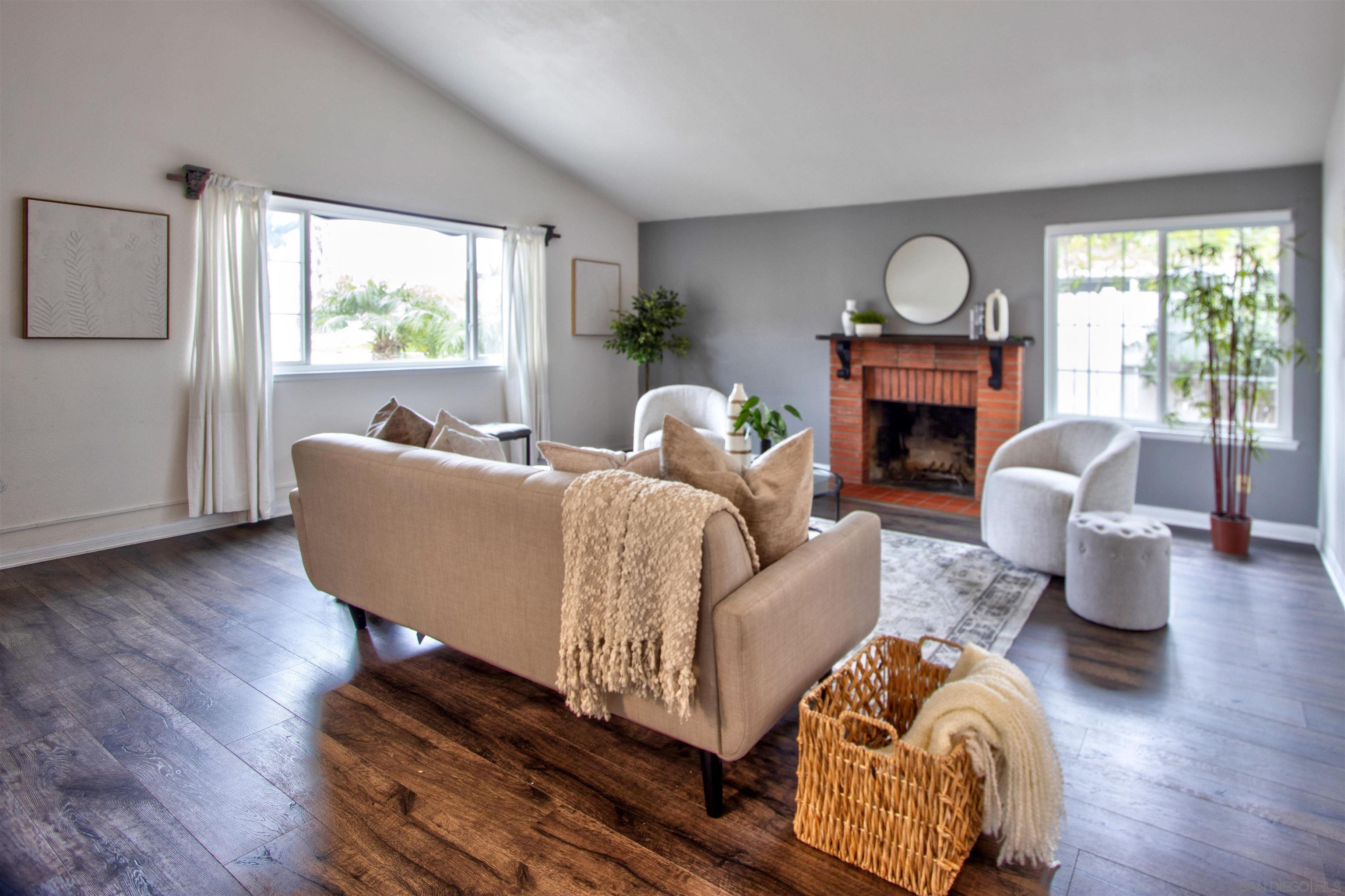 Detail Gallery Image 6 of 25 For 8450  Aries Road, San Diego,  CA 92126 - 3 Beds | 2 Baths