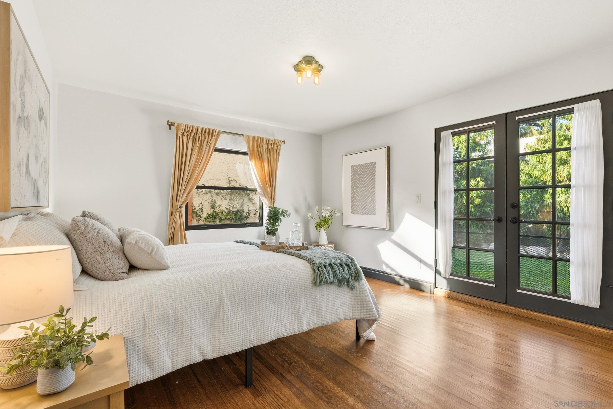 Detail Gallery Image 23 of 59 For 4668 E Talmadge Drive, San Diego,  CA 92116 - 3 Beds | 2/1 Baths