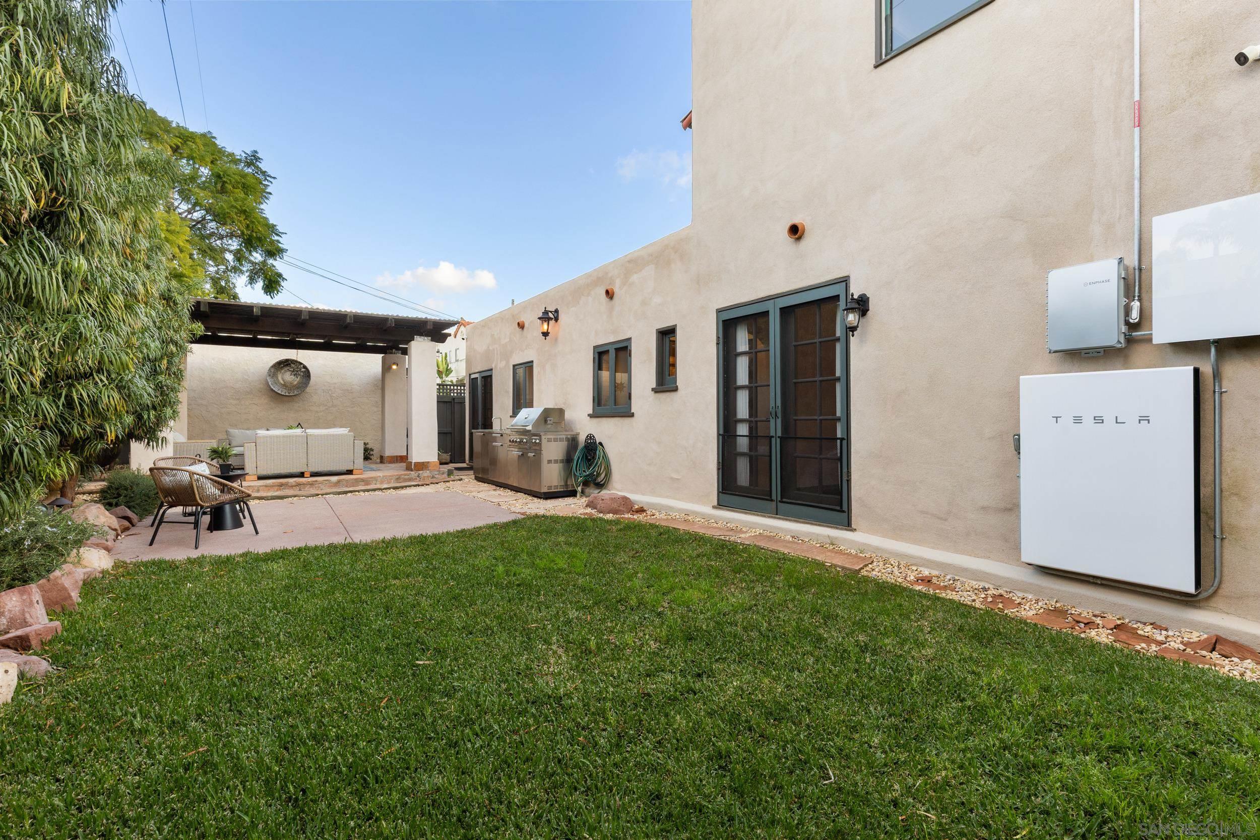 Detail Gallery Image 44 of 59 For 4668 E Talmadge Drive, San Diego,  CA 92116 - 3 Beds | 2/1 Baths