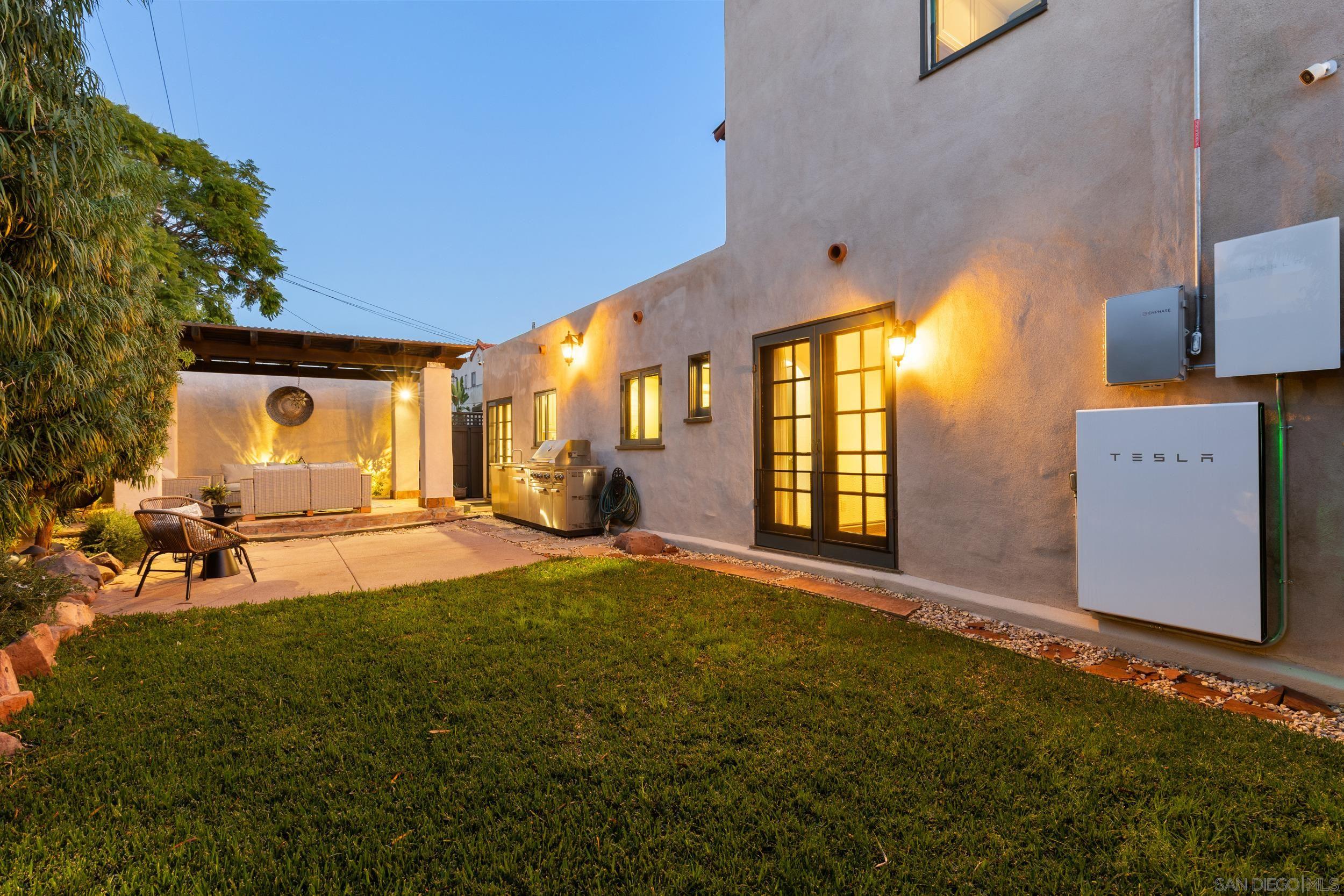 Detail Gallery Image 50 of 59 For 4668 E Talmadge Drive, San Diego,  CA 92116 - 3 Beds | 2/1 Baths