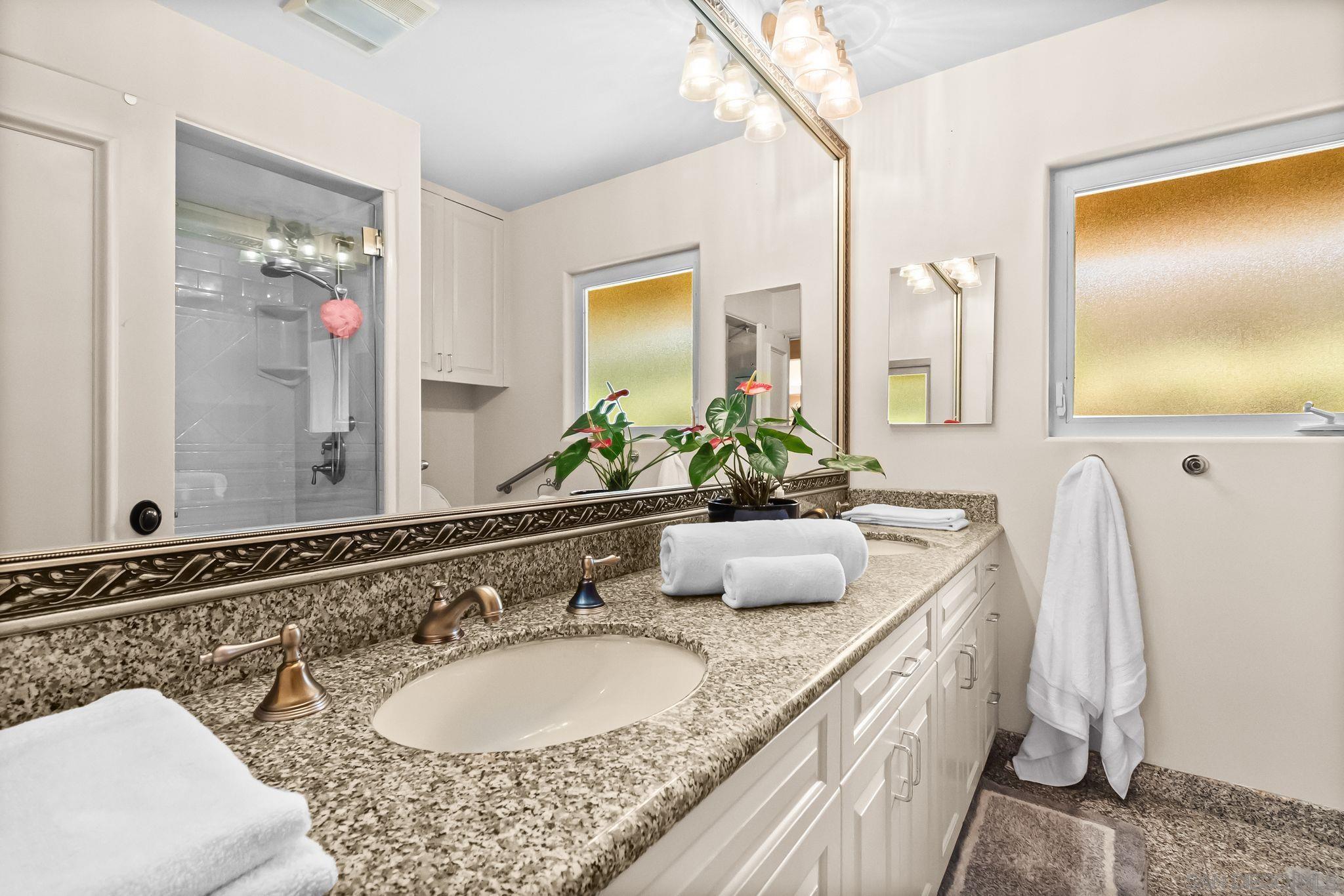 Detail Gallery Image 27 of 29 For 5979  via Zurita, La Jolla,  CA 92037 - 4 Beds | 2 Baths