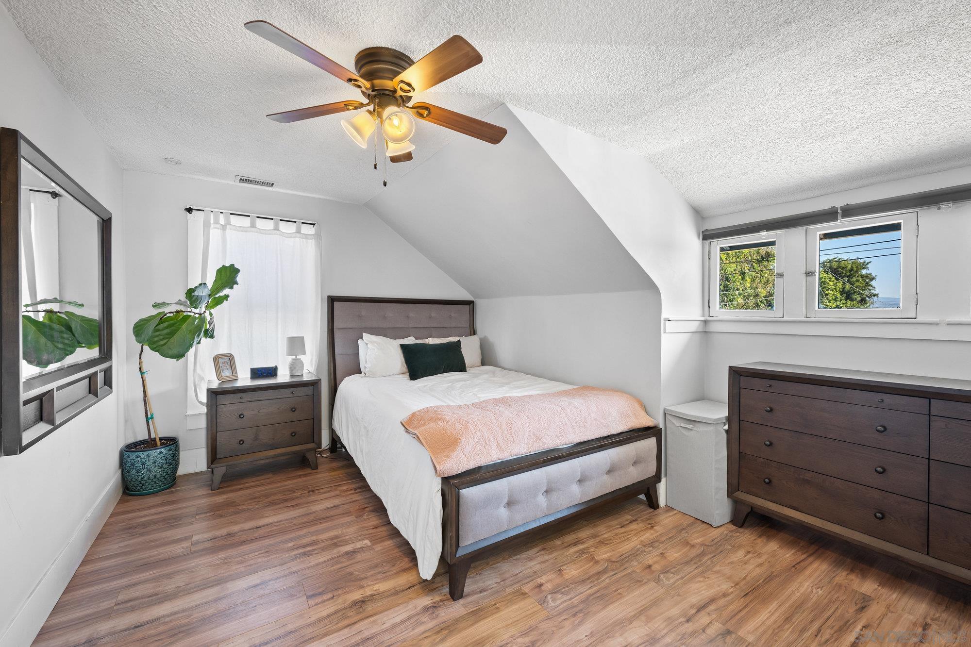 Detail Gallery Image 15 of 23 For 409 S Tulip, Escondido,  CA 92025 - 4 Beds | 2 Baths