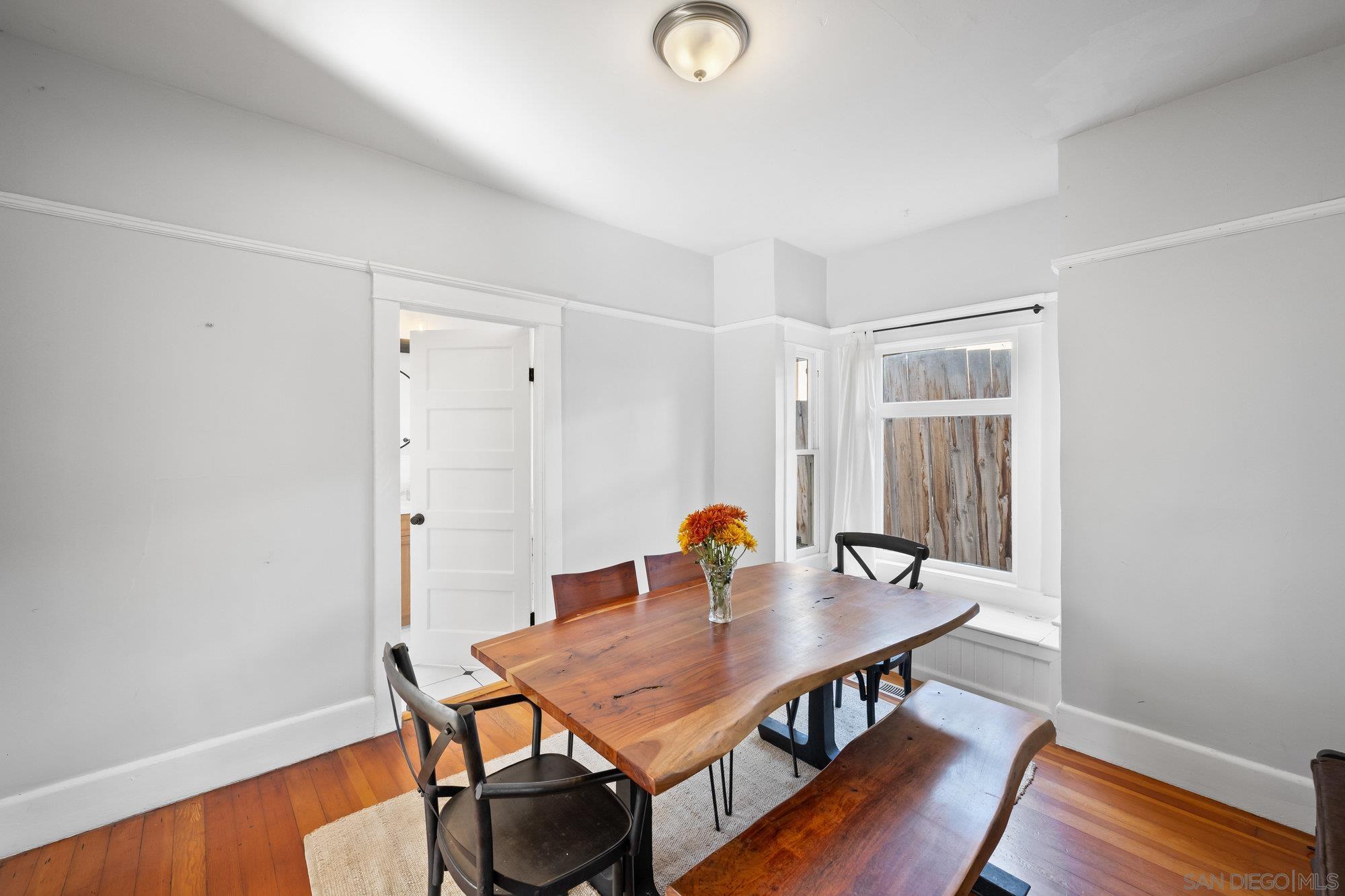 Detail Gallery Image 8 of 23 For 409 S Tulip, Escondido,  CA 92025 - 4 Beds | 2 Baths