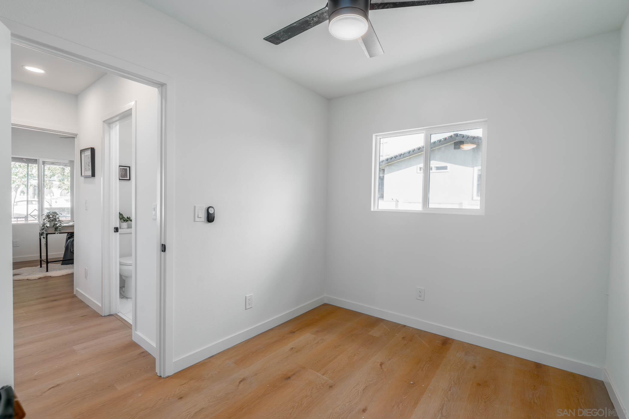 Detail Gallery Image 11 of 25 For 3921-23  Delta St., San Diego,  CA 92113 - – Beds | – Baths