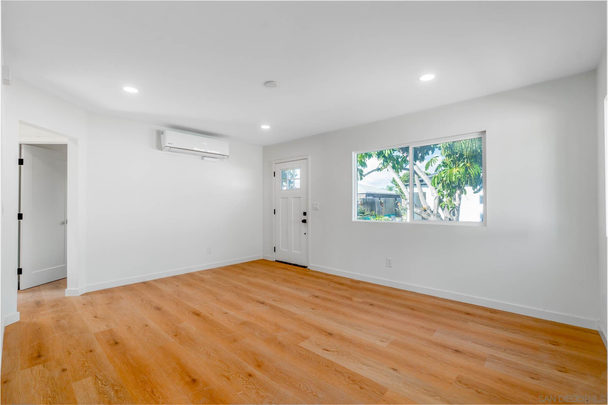 Detail Gallery Image 18 of 25 For 3921-23  Delta St., San Diego,  CA 92113 - – Beds | – Baths