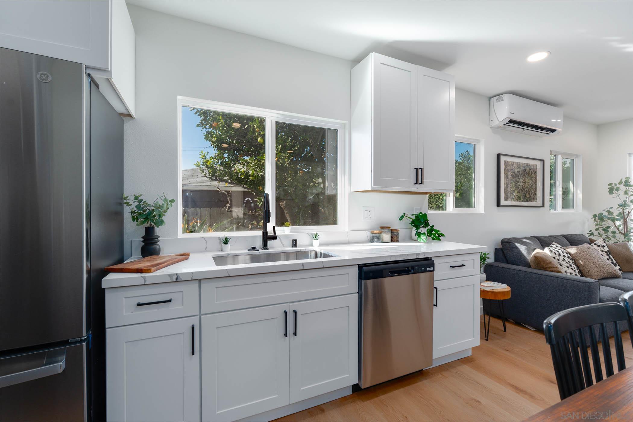 Detail Gallery Image 3 of 25 For 3921-23  Delta St., San Diego,  CA 92113 - – Beds | – Baths