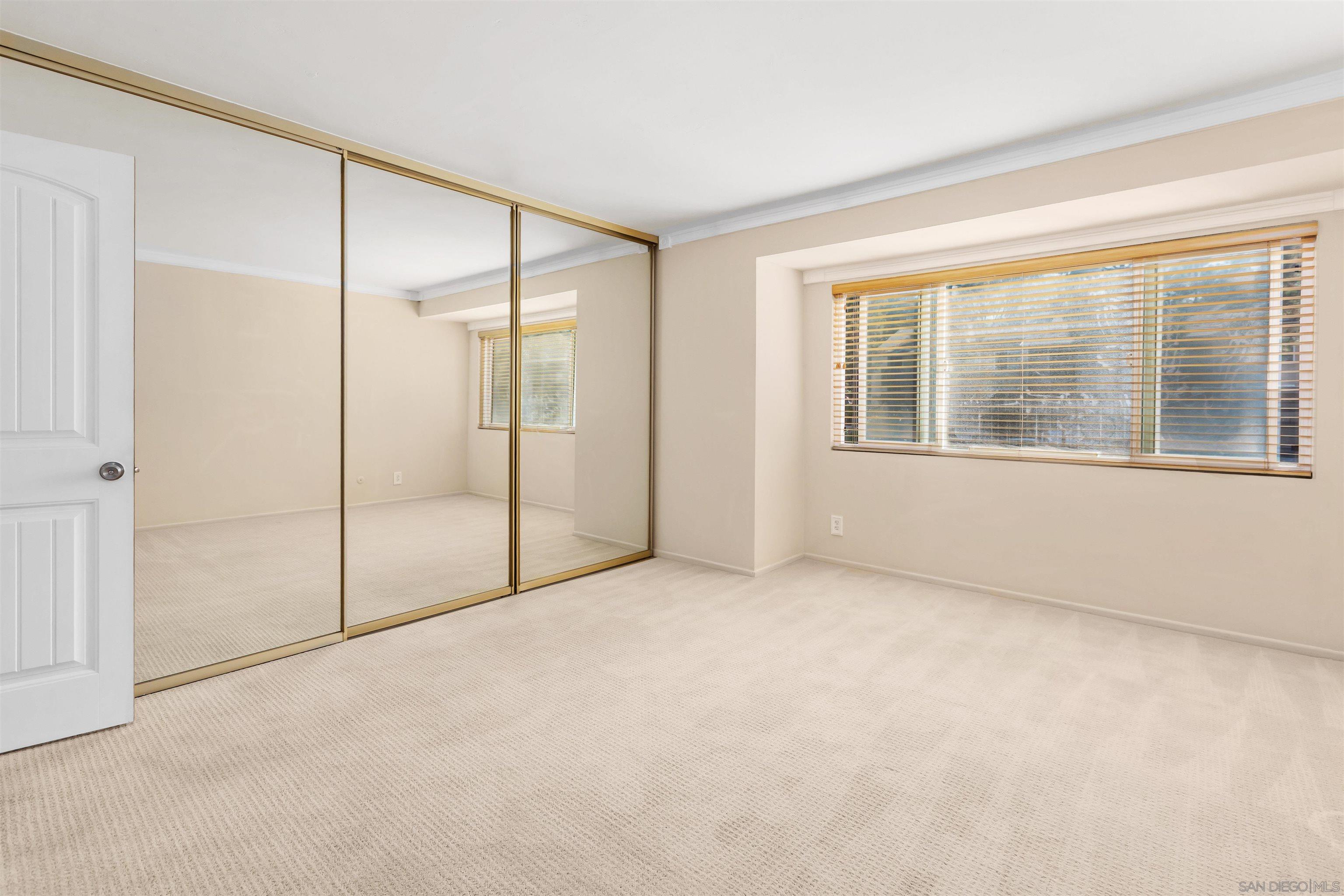 Detail Gallery Image 13 of 30 For 8561  Villa La Jolla Dr  #K,  La Jolla,  CA 92037 - 1 Beds | 1 Baths