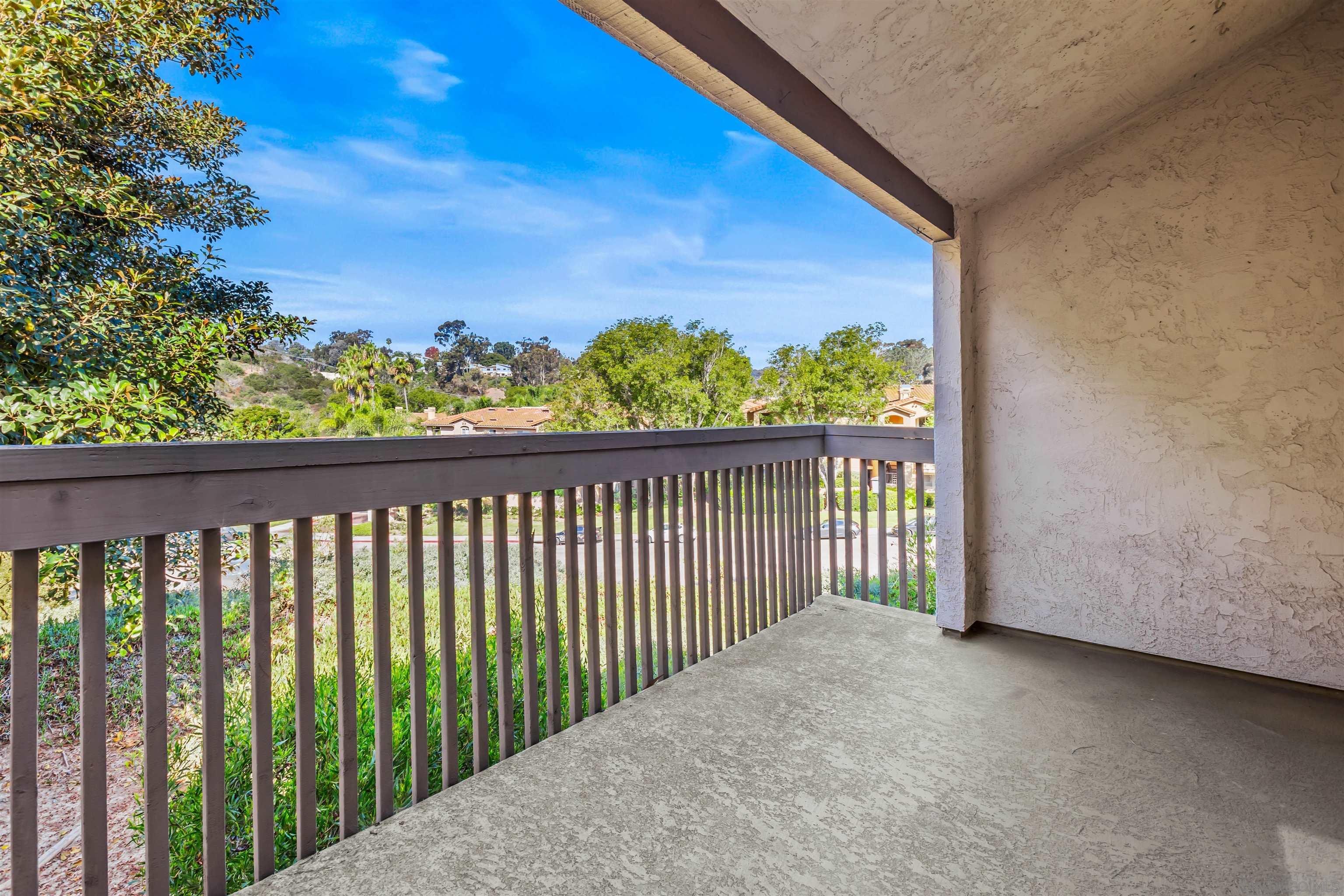 Detail Gallery Image 16 of 30 For 8561  Villa La Jolla Dr  #K,  La Jolla,  CA 92037 - 1 Beds | 1 Baths