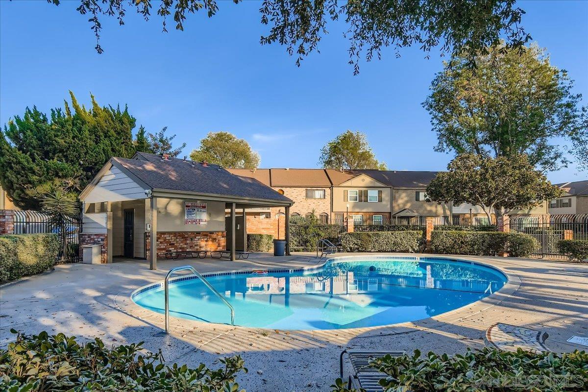 Detail Gallery Image 39 of 39 For 1158  Denver Lane  #C,  El Cajon,  CA 92021 - 3 Beds | 2/1 Baths