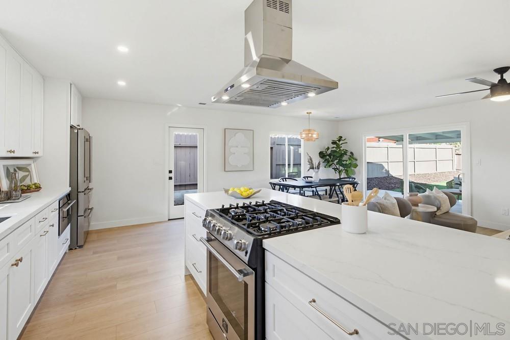 Detail Gallery Image 13 of 30 For 13015  Carriage Rd, Poway,  CA 92064 - 4 Beds | 2 Baths