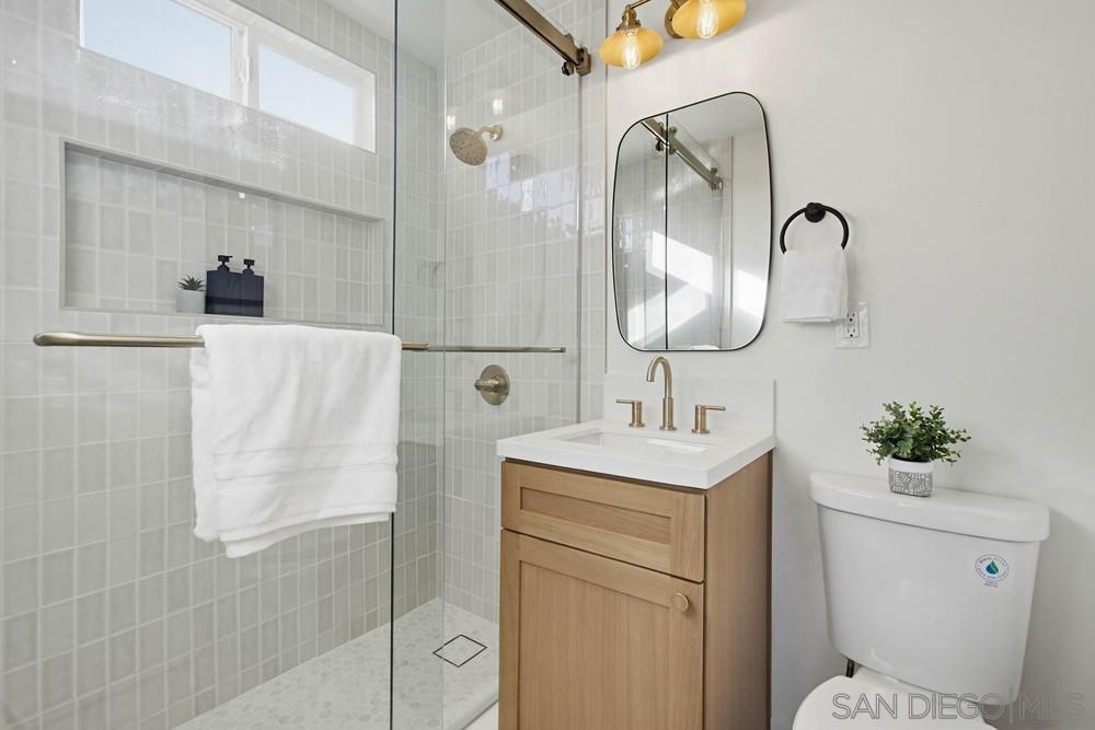 Detail Gallery Image 18 of 30 For 13015  Carriage Rd, Poway,  CA 92064 - 4 Beds | 2 Baths