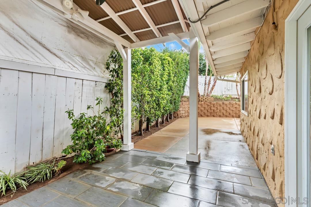 Detail Gallery Image 28 of 43 For 2167  Sunset Dr, Escondido,  CA 92025 - 5 Beds | 2/1 Baths