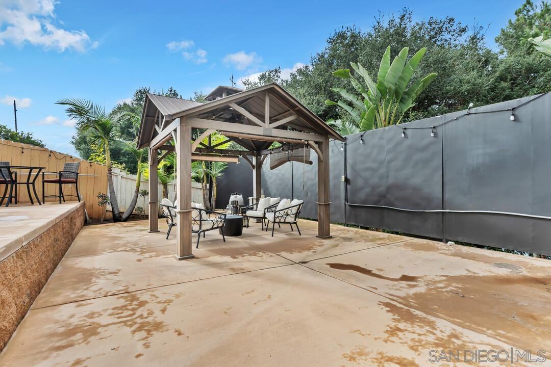 Detail Gallery Image 32 of 43 For 2167  Sunset Dr, Escondido,  CA 92025 - 5 Beds | 2/1 Baths