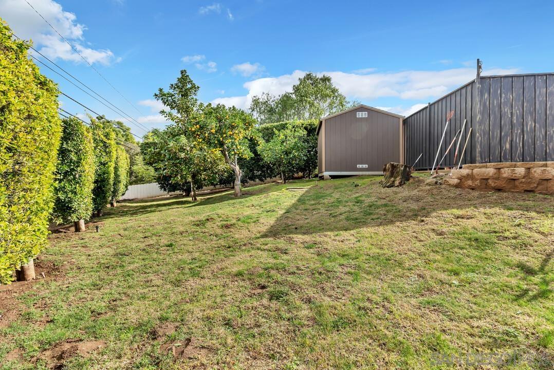 Detail Gallery Image 37 of 43 For 2167  Sunset Dr, Escondido,  CA 92025 - 5 Beds | 2/1 Baths