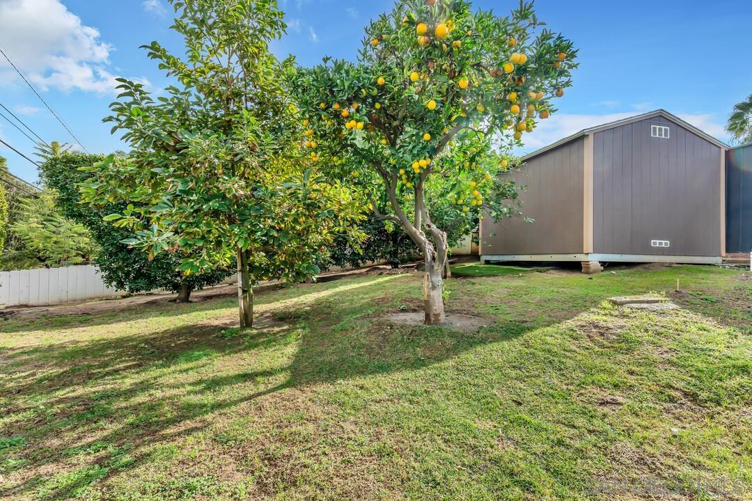 Detail Gallery Image 38 of 43 For 2167  Sunset Dr, Escondido,  CA 92025 - 5 Beds | 2/1 Baths