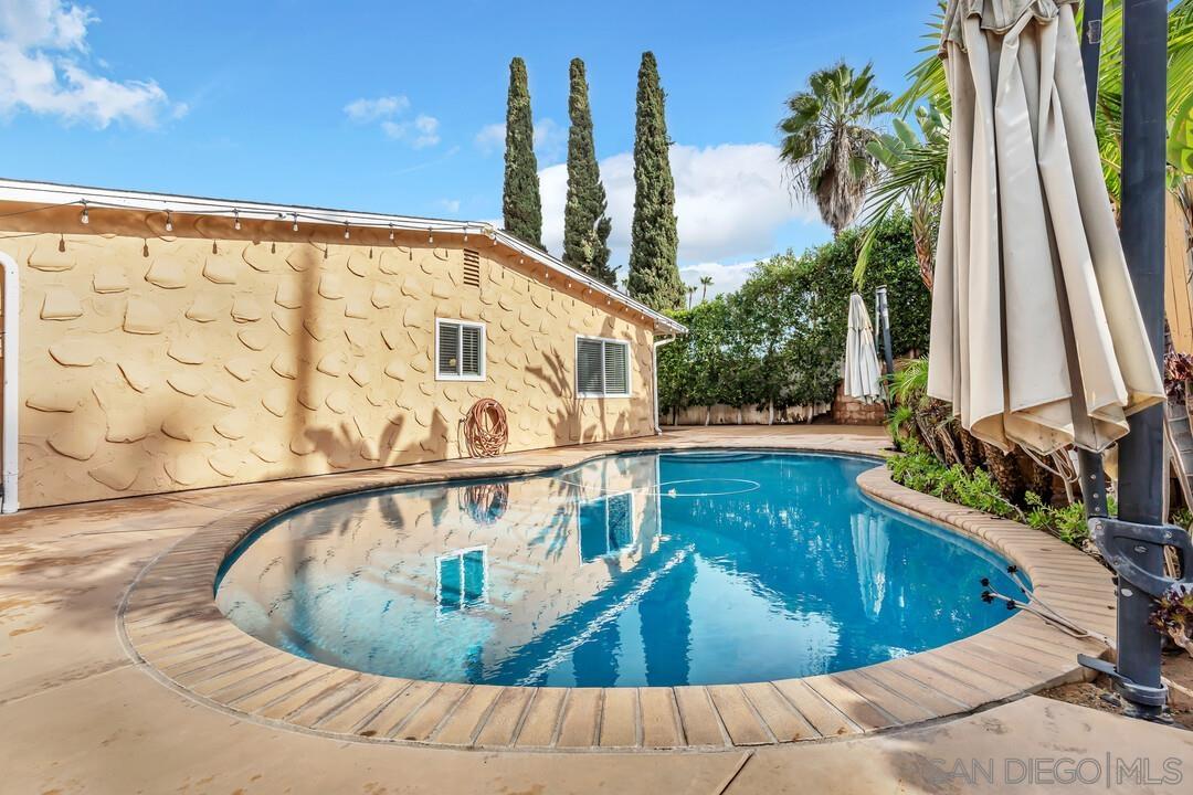 Detail Gallery Image 39 of 43 For 2167  Sunset Dr, Escondido,  CA 92025 - 5 Beds | 2/1 Baths