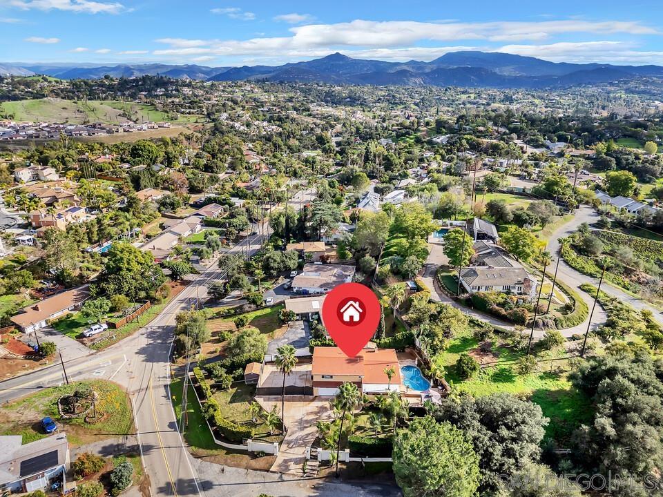 Detail Gallery Image 40 of 43 For 2167  Sunset Dr, Escondido,  CA 92025 - 5 Beds | 2/1 Baths