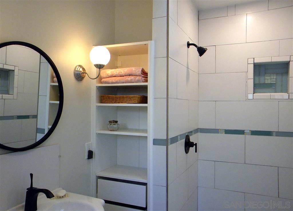 Detail Gallery Image 7 of 21 For 3709  Ray St, San Diego,  CA 92104 - 0 Beds | 1 Baths