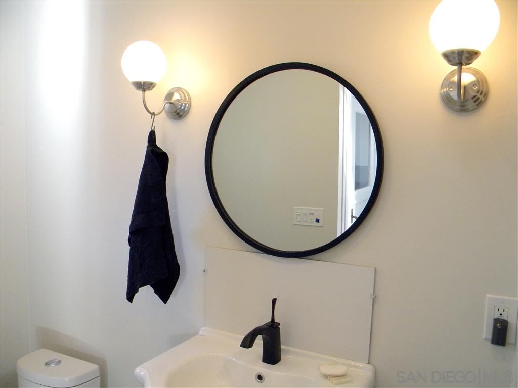 Detail Gallery Image 8 of 21 For 3709  Ray St, San Diego,  CA 92104 - 0 Beds | 1 Baths