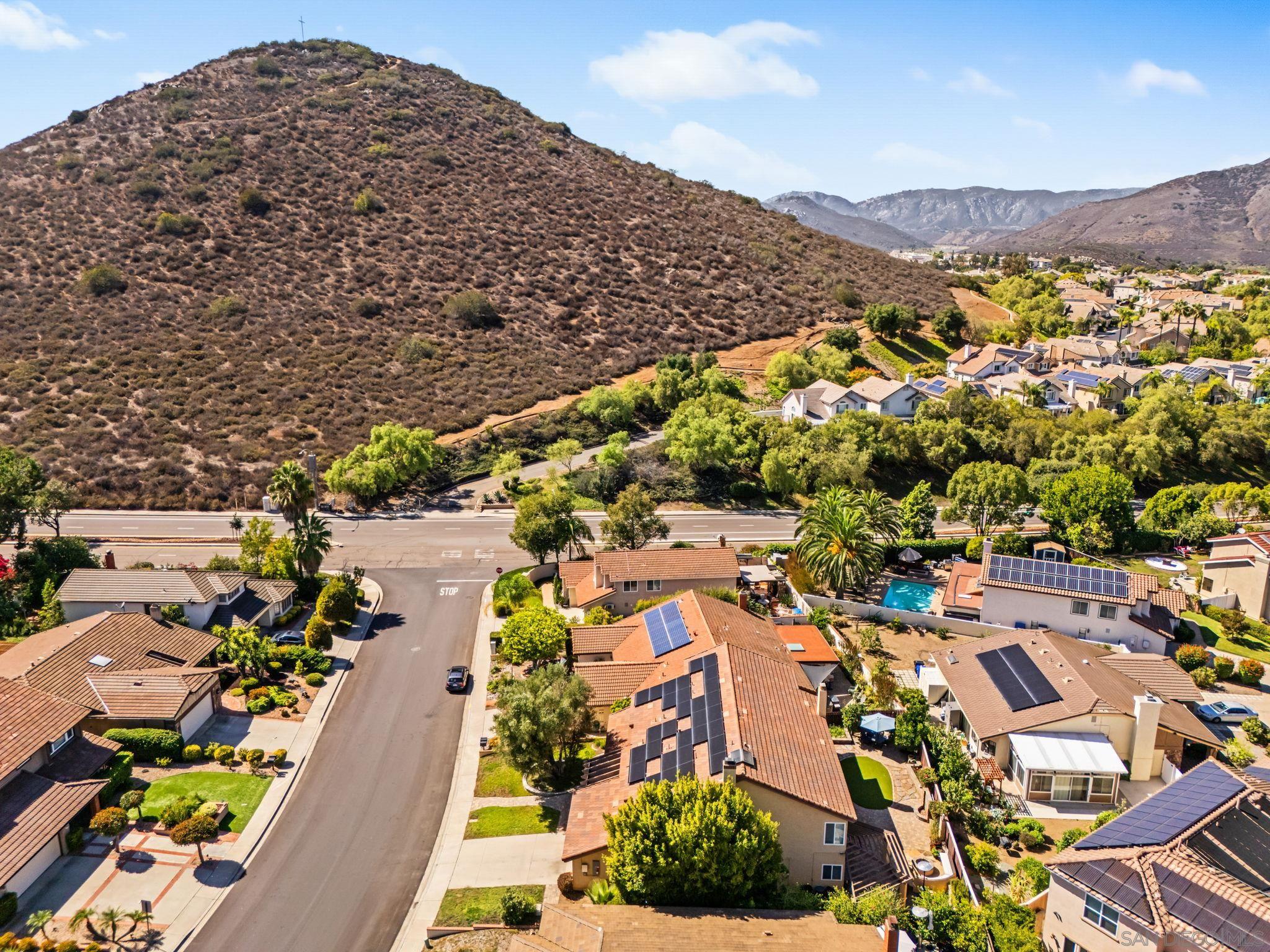 Detail Gallery Image 34 of 38 For 12434  Cloudesly Dr, San Diego,  CA 92128 - 6 Beds | 4/1 Baths