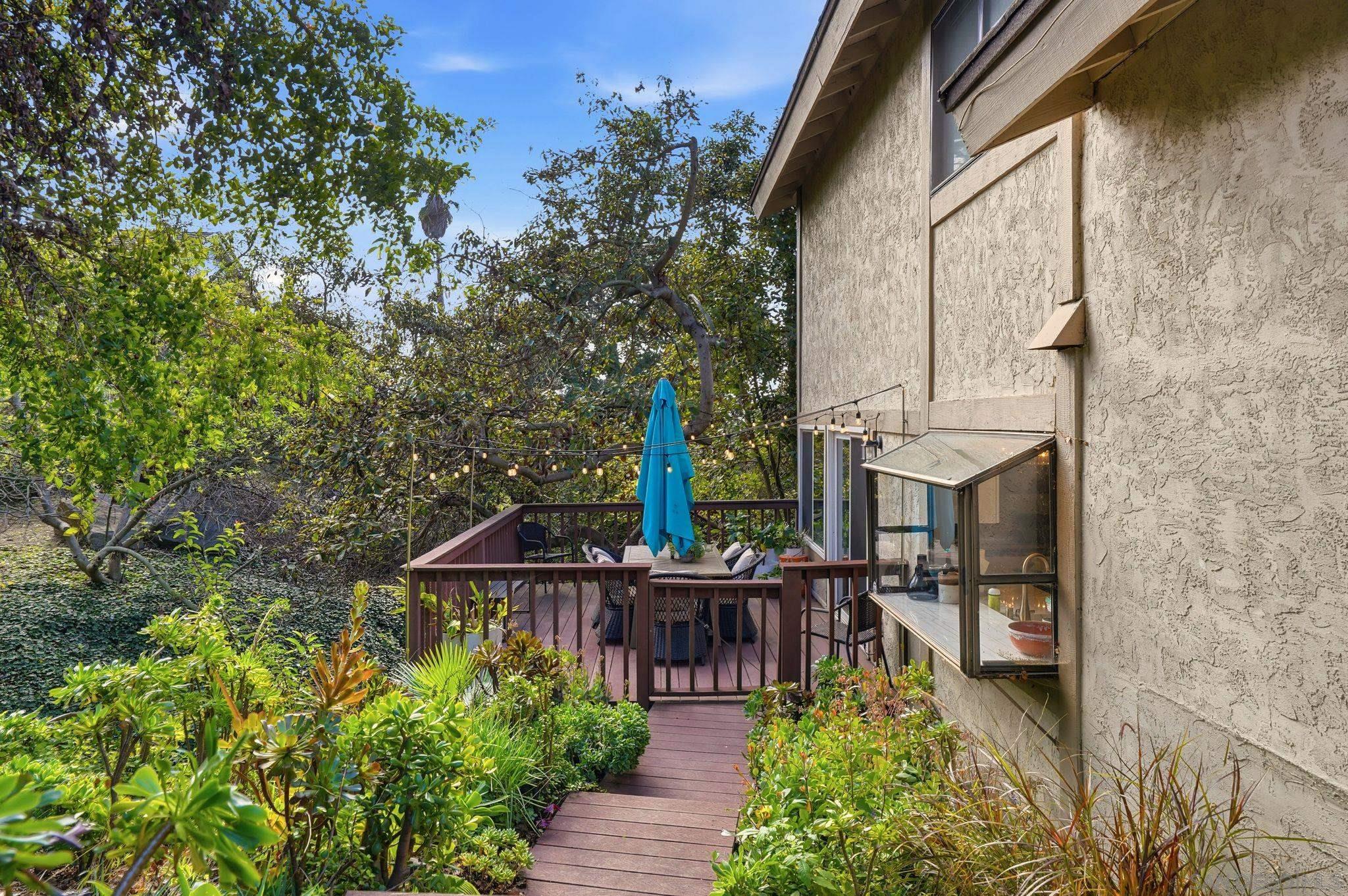 Detail Gallery Image 48 of 57 For 1571  Woody Hills Dr, El Cajon,  CA 92019 - 4 Beds | 2/1 Baths