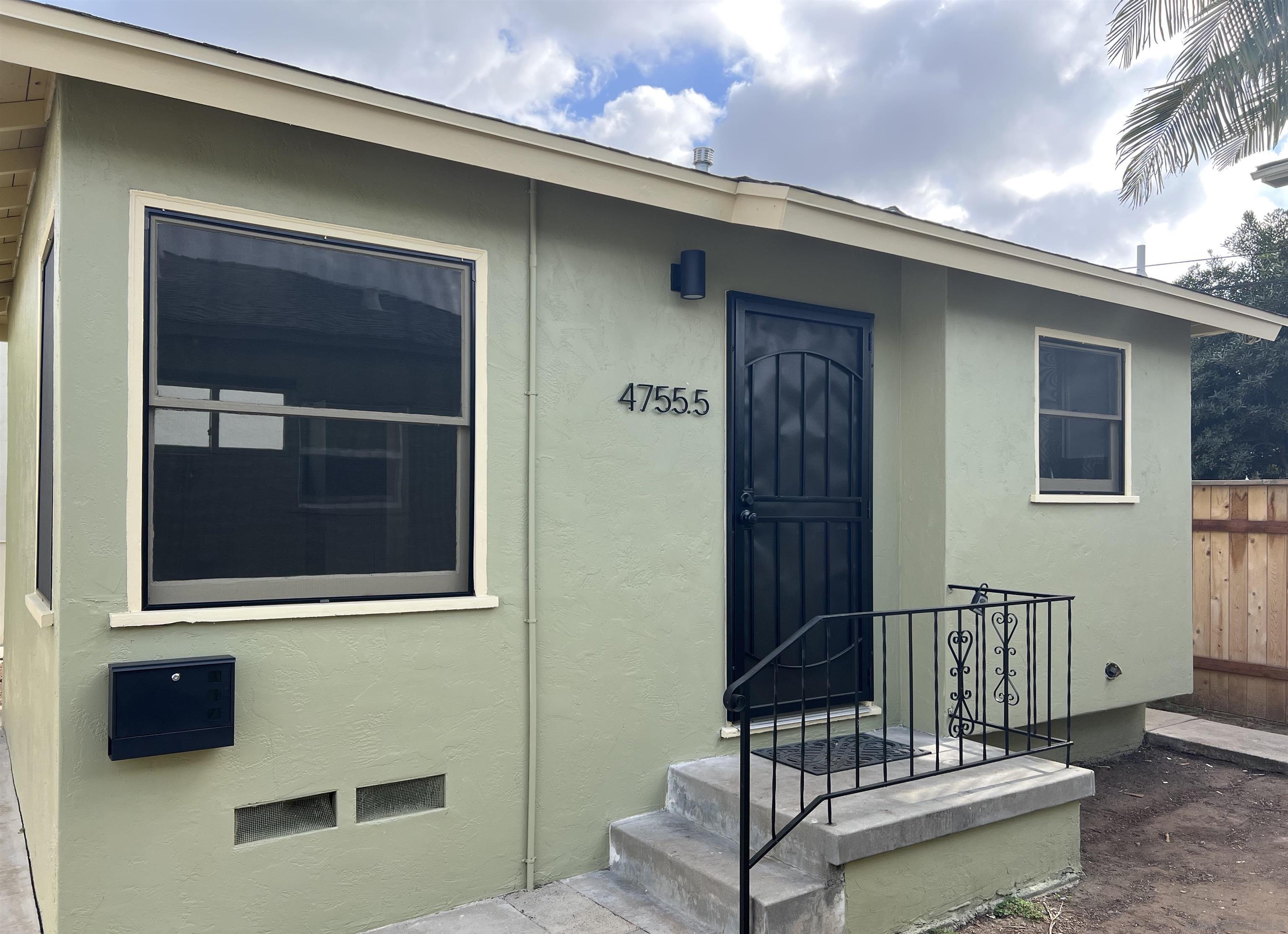 Detail Gallery Image 6 of 29 For 4755-57  Terrace Drive, San Diego,  CA 92116 - – Beds | – Baths