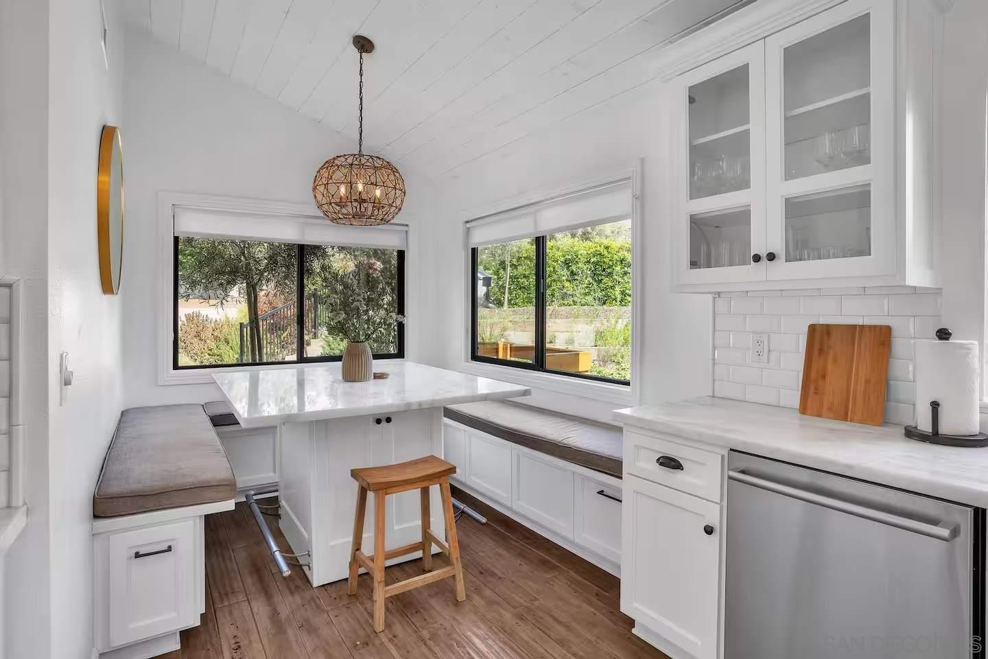 Detail Gallery Image 16 of 58 For 3550  Laketree Dr, Fallbrook,  CA 92028 - 4 Beds | 4/1 Baths