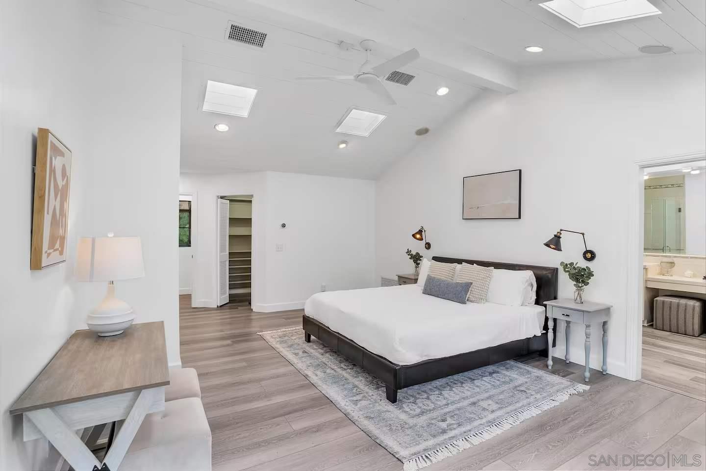 Detail Gallery Image 19 of 58 For 3550  Laketree Dr, Fallbrook,  CA 92028 - 4 Beds | 4/1 Baths