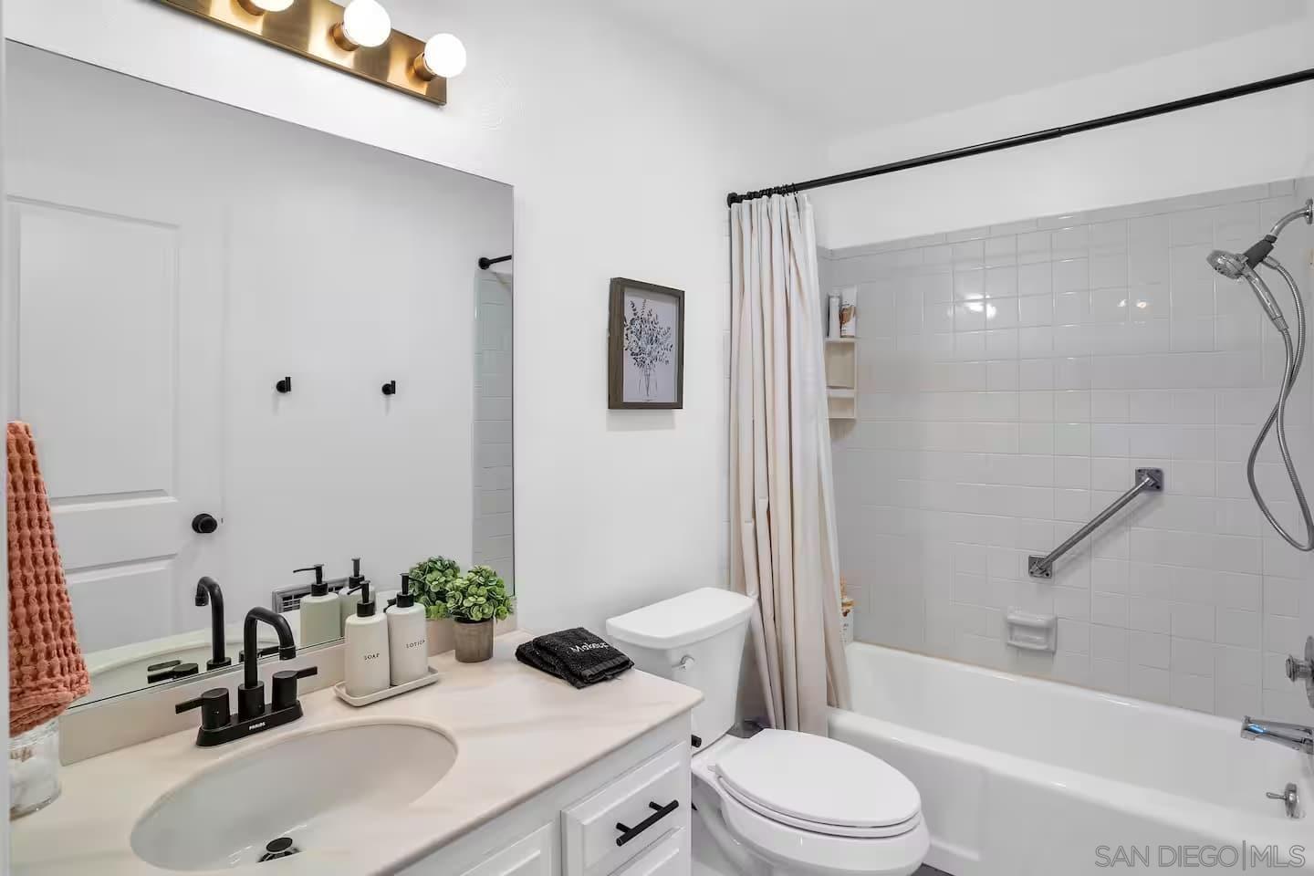 Detail Gallery Image 31 of 58 For 3550  Laketree Dr, Fallbrook,  CA 92028 - 4 Beds | 4/1 Baths