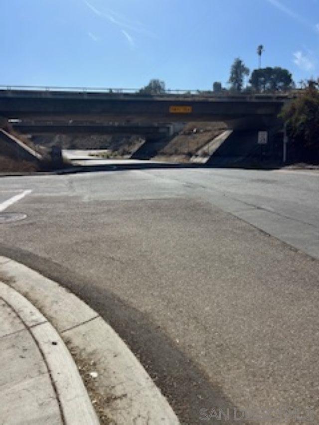 Detail Gallery Image 15 of 15 For 3605 S Barcelona St, Spring Valley,  CA 91977 - 3 Beds | 1 Baths