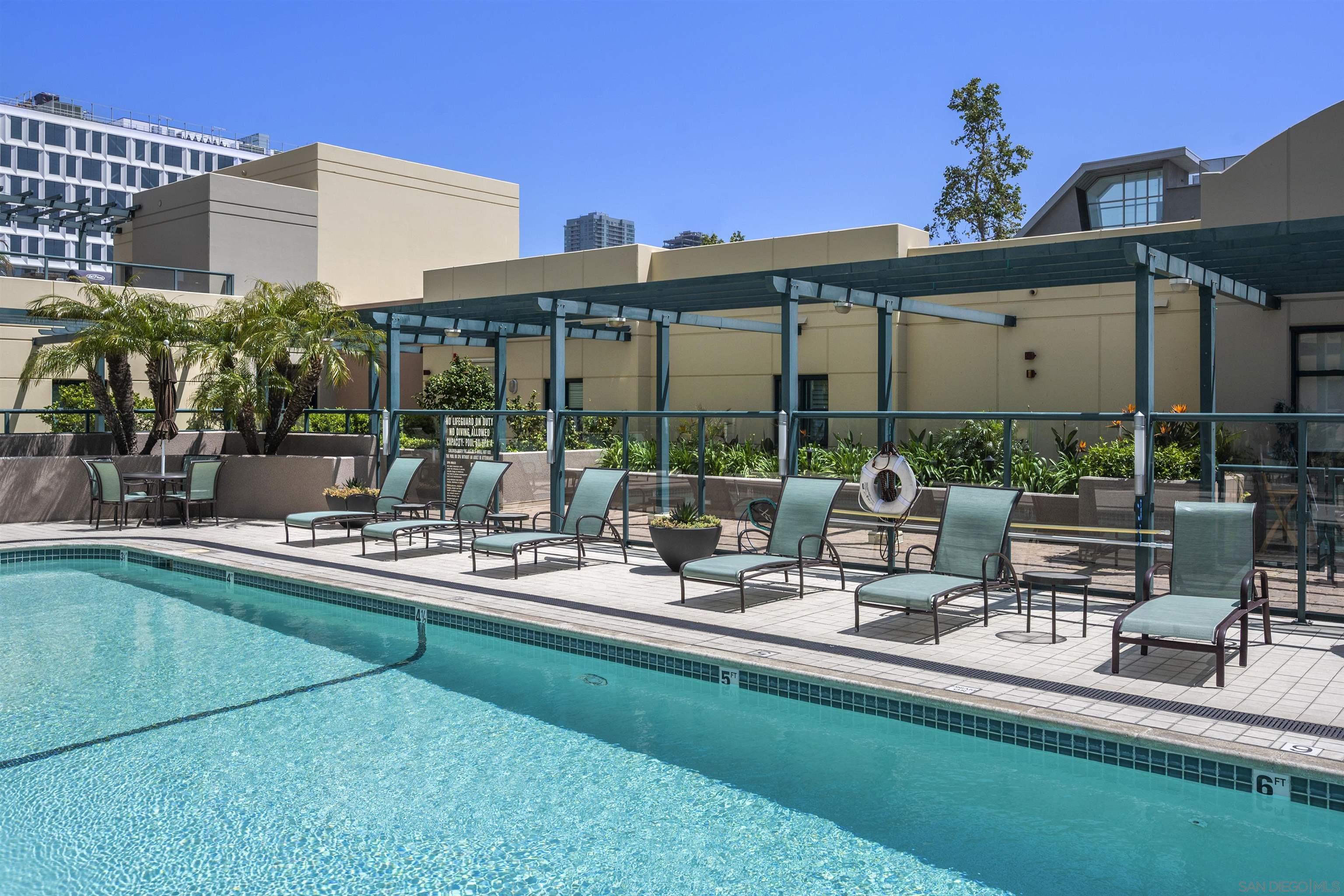 Detail Gallery Image 47 of 57 For 555  Front St.  #1302,  San Diego,  CA 92101 - 2 Beds | 2 Baths