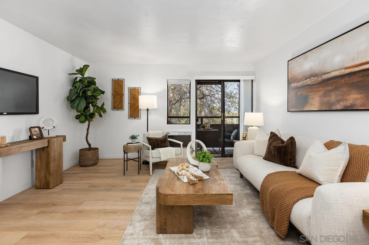 Detail Gallery Image 3 of 24 For 6930  Hyde Park  #211,  San Diego,  CA 92119 - 1 Beds | 1 Baths