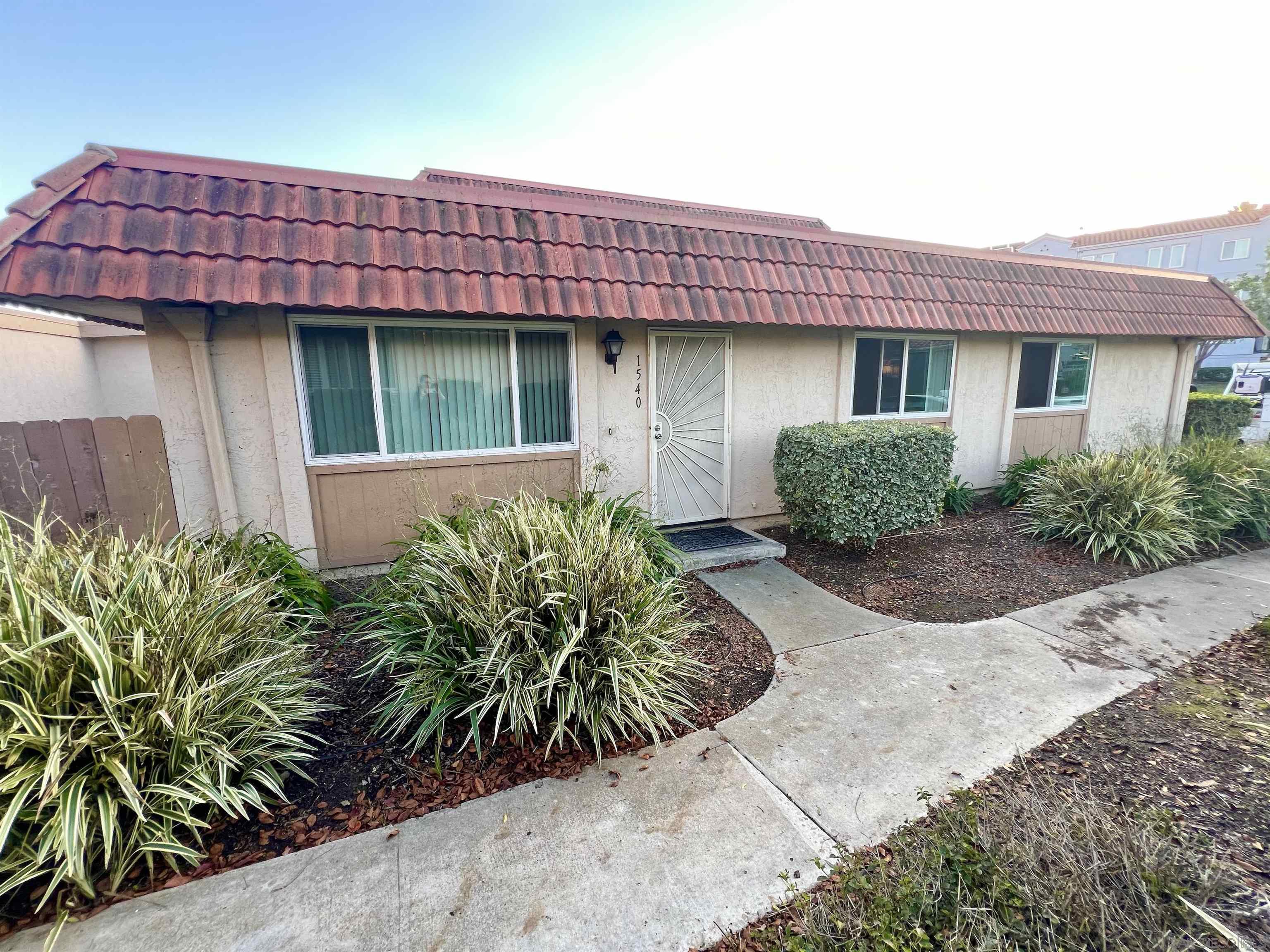 Detail Gallery Image 2 of 32 For 1540  Grandon Ave, San Marcos,  CA 92078 - 3 Beds | 2 Baths