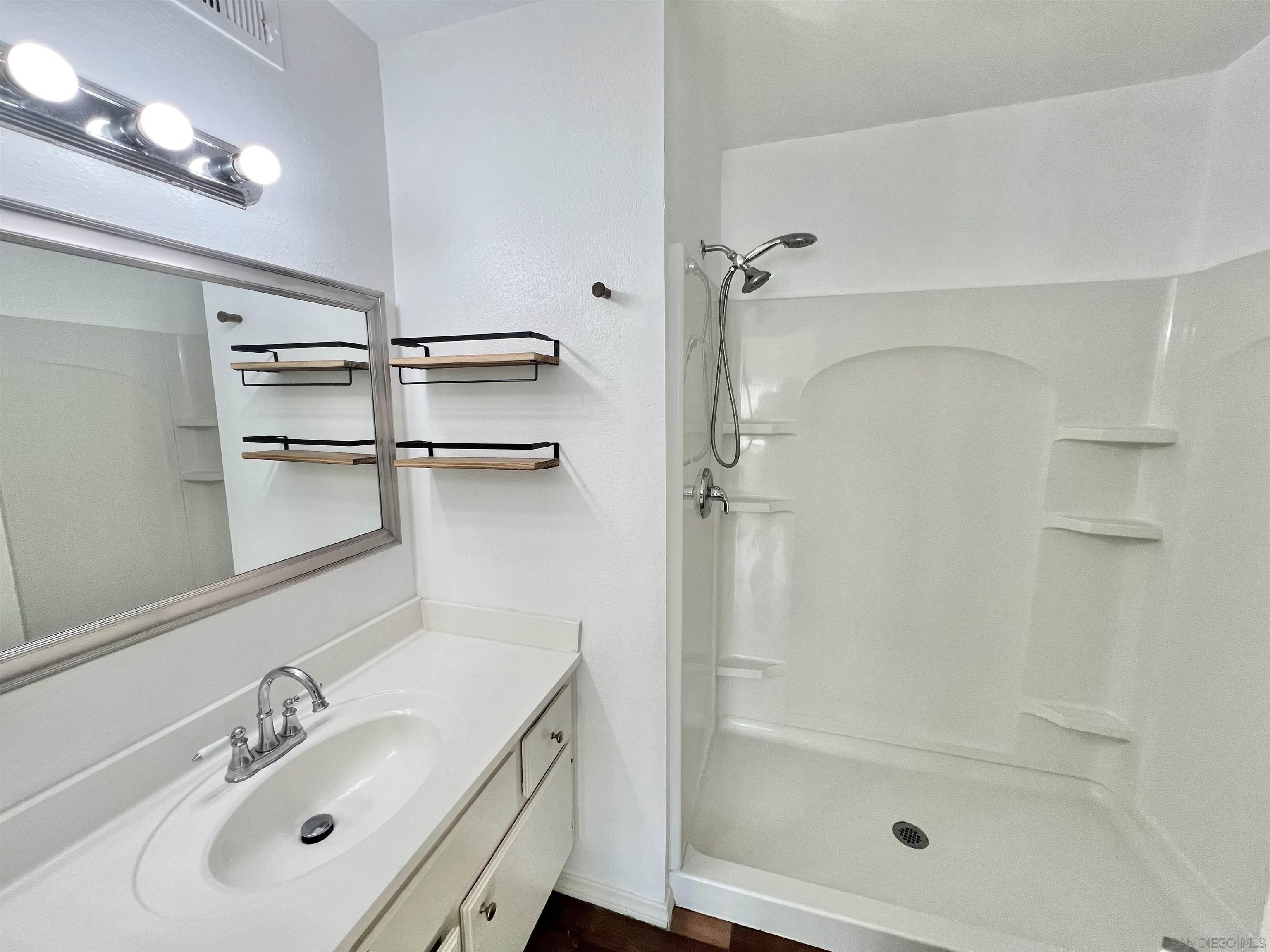 Detail Gallery Image 20 of 32 For 1540  Grandon Ave, San Marcos,  CA 92078 - 3 Beds | 2 Baths